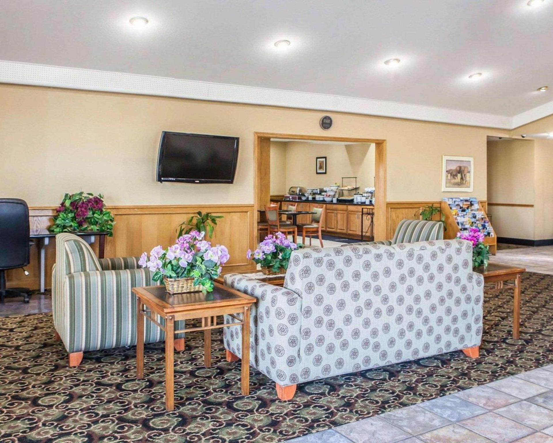 Quality Inn Belton - Kansas City South photo 4