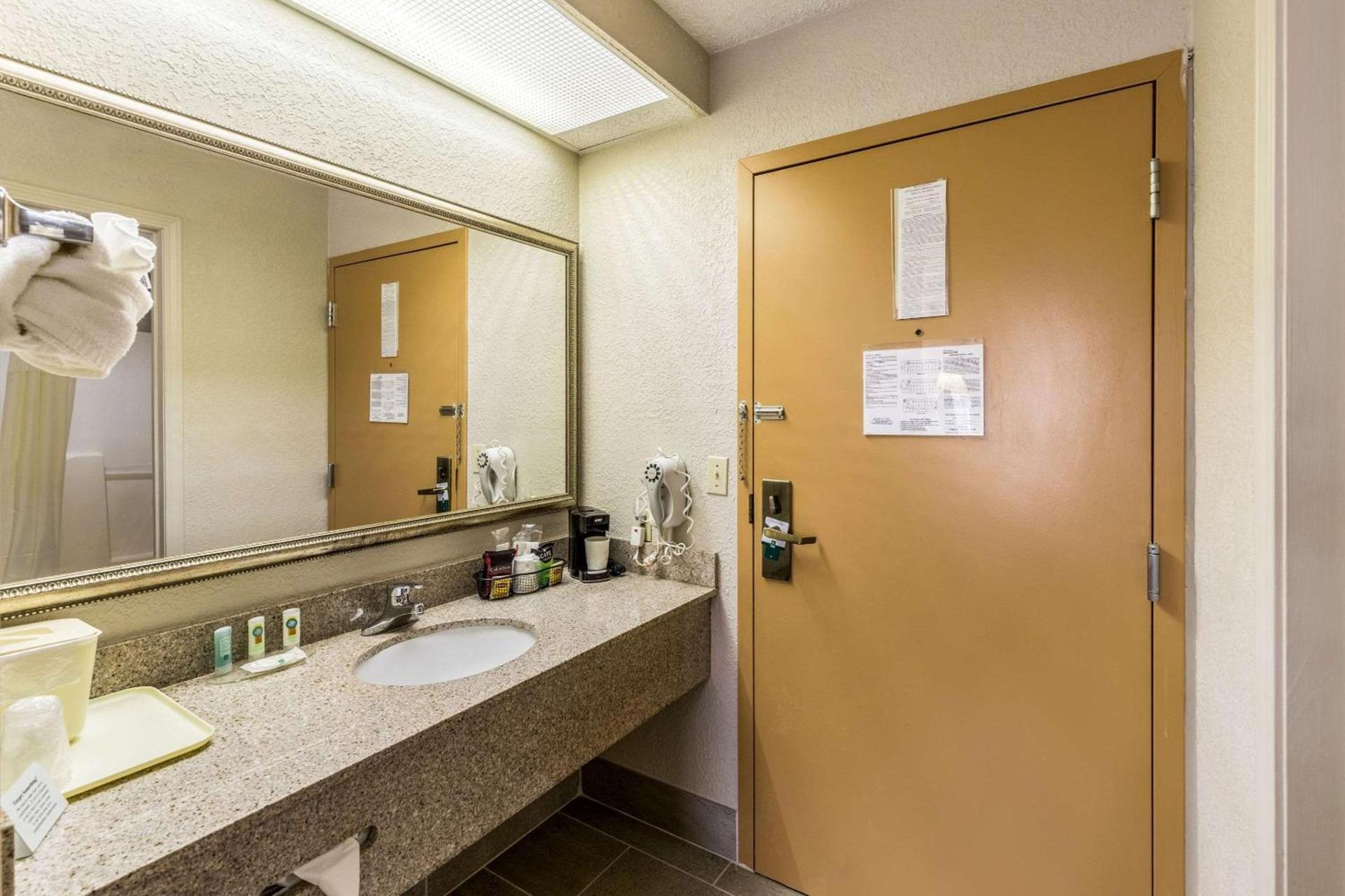 Quality Inn Rolla photo 26