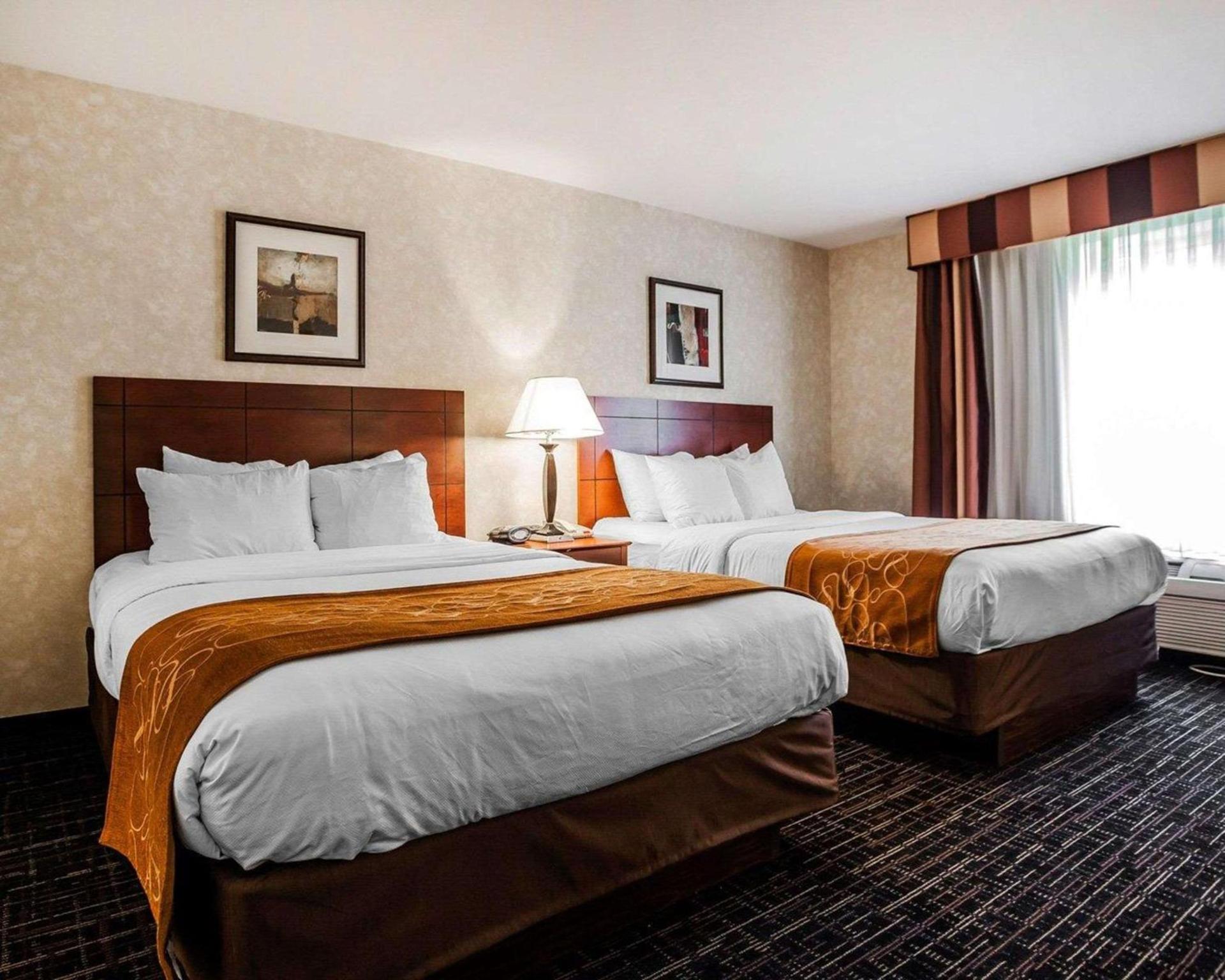 Comfort Suites Independence - Kansas City photo 12