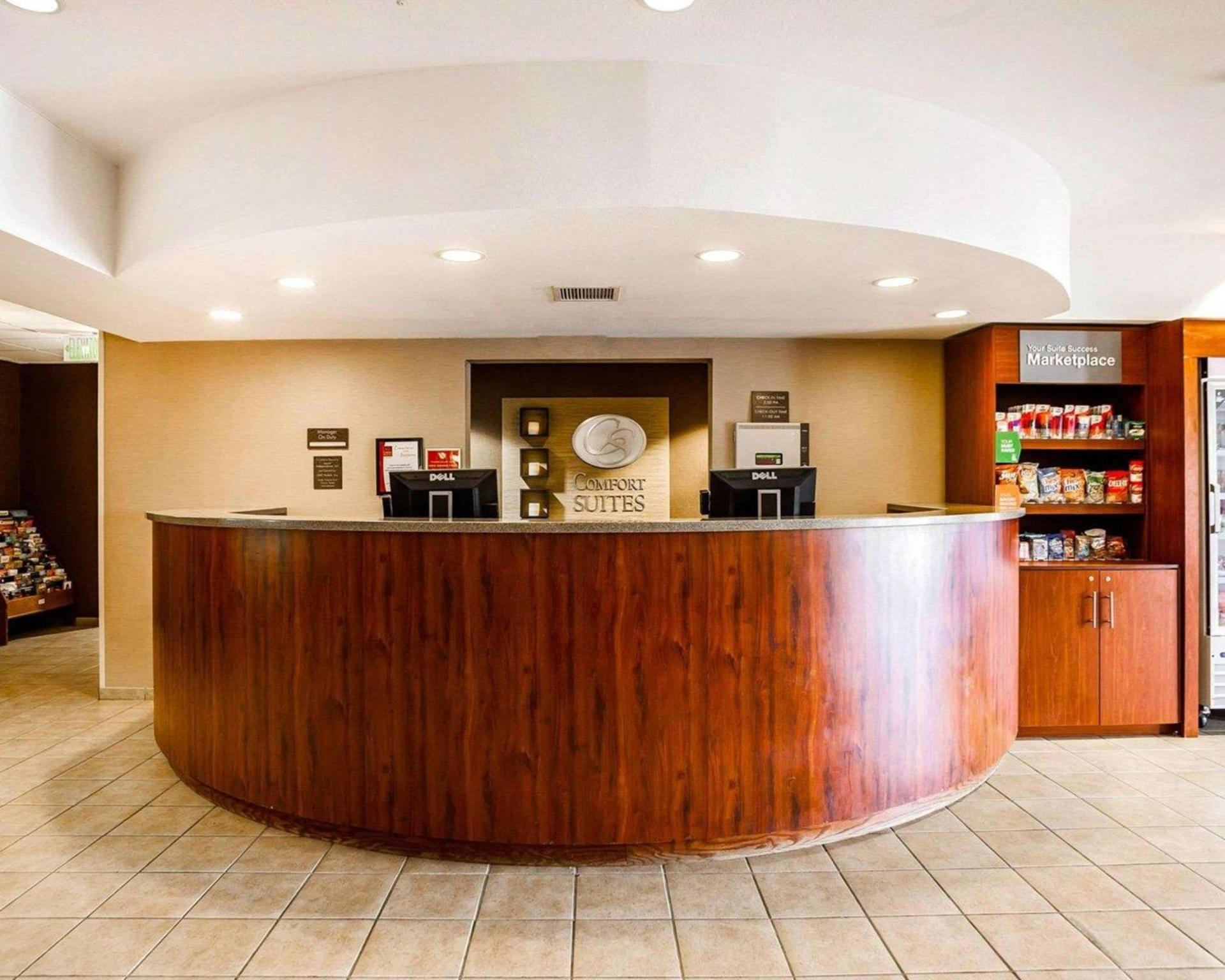 Comfort Suites Independence - Kansas City photo 3
