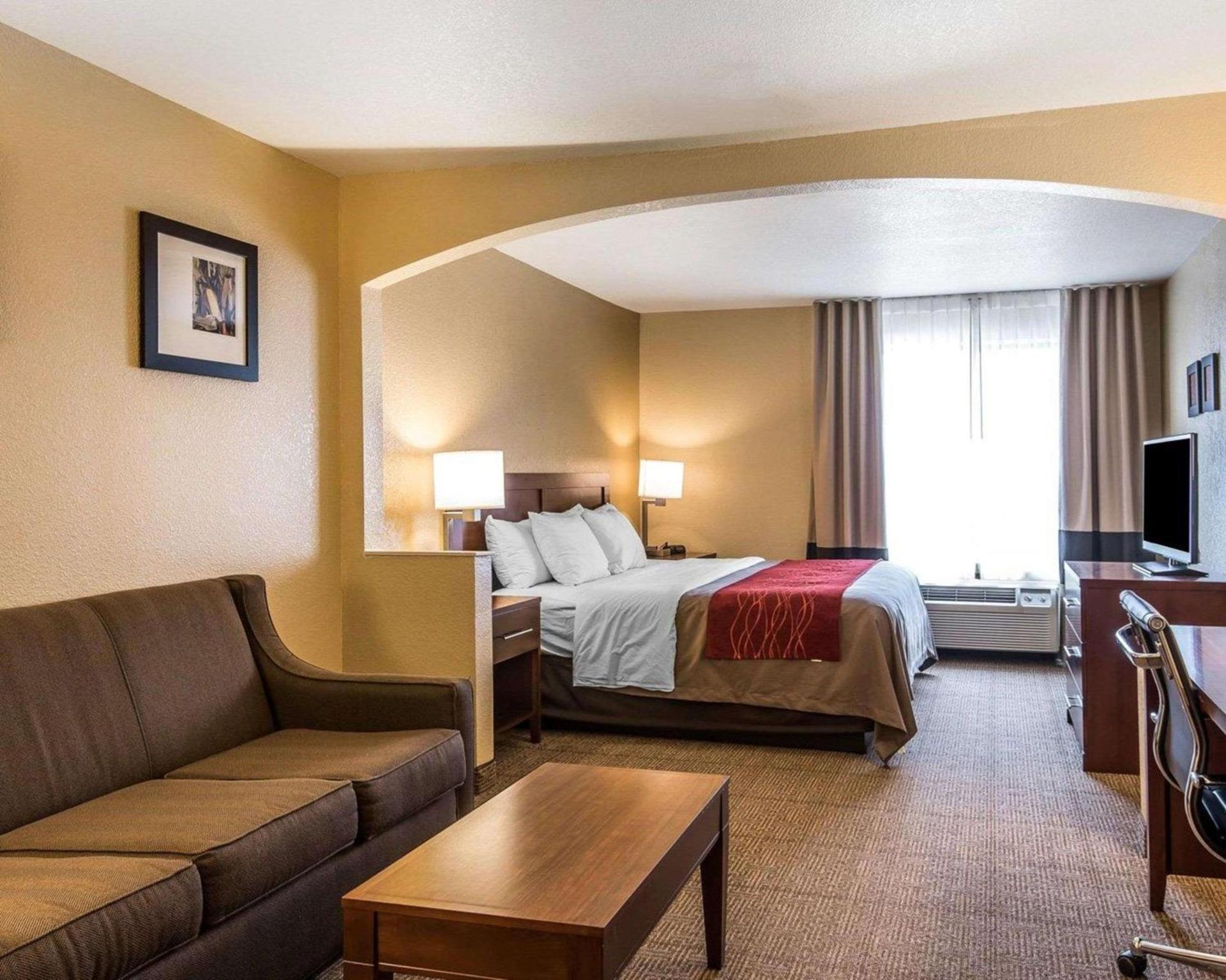 Quality Inn & Suites Bethany photo 11