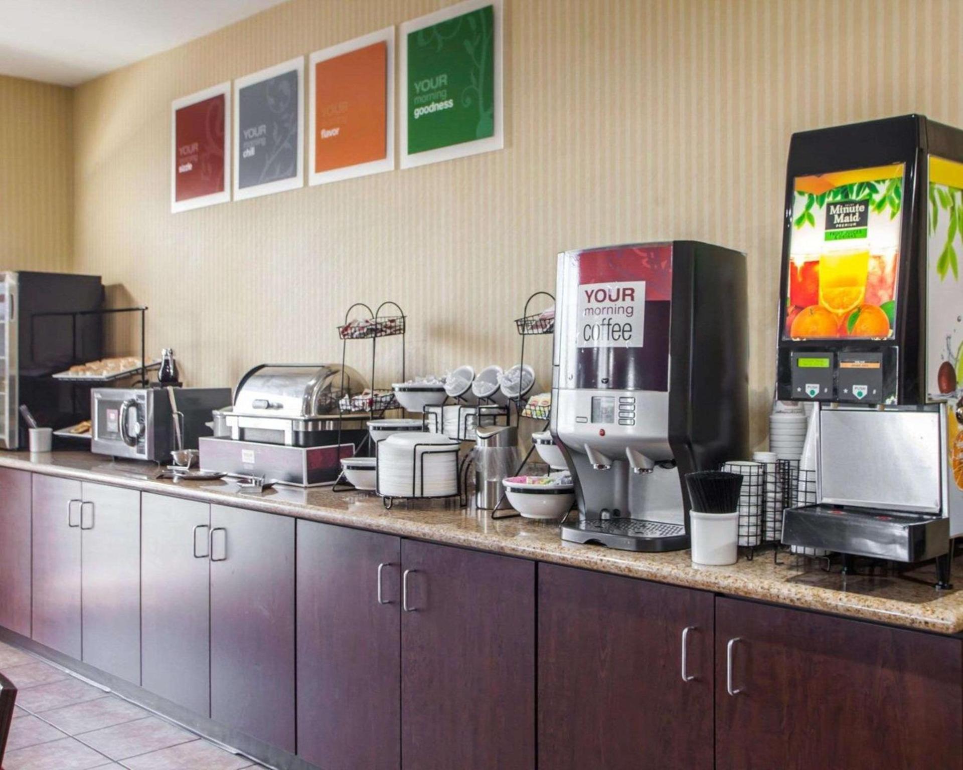 Comfort Inn & Suites Harrisonville photo 37