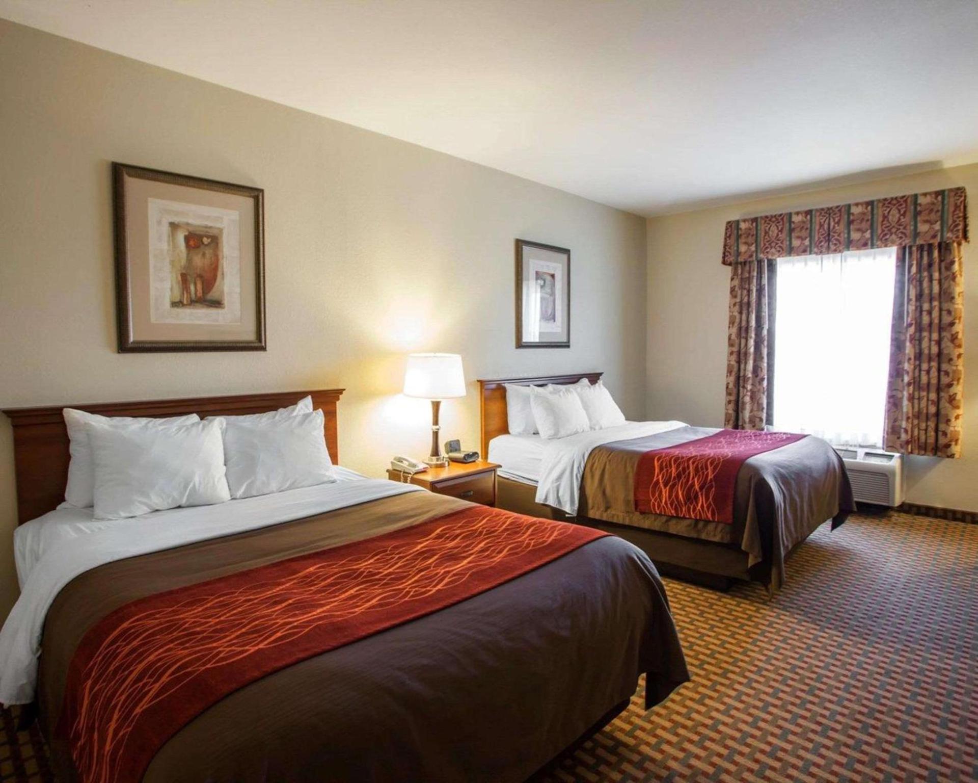 Comfort Inn & Suites Harrisonville photo 19
