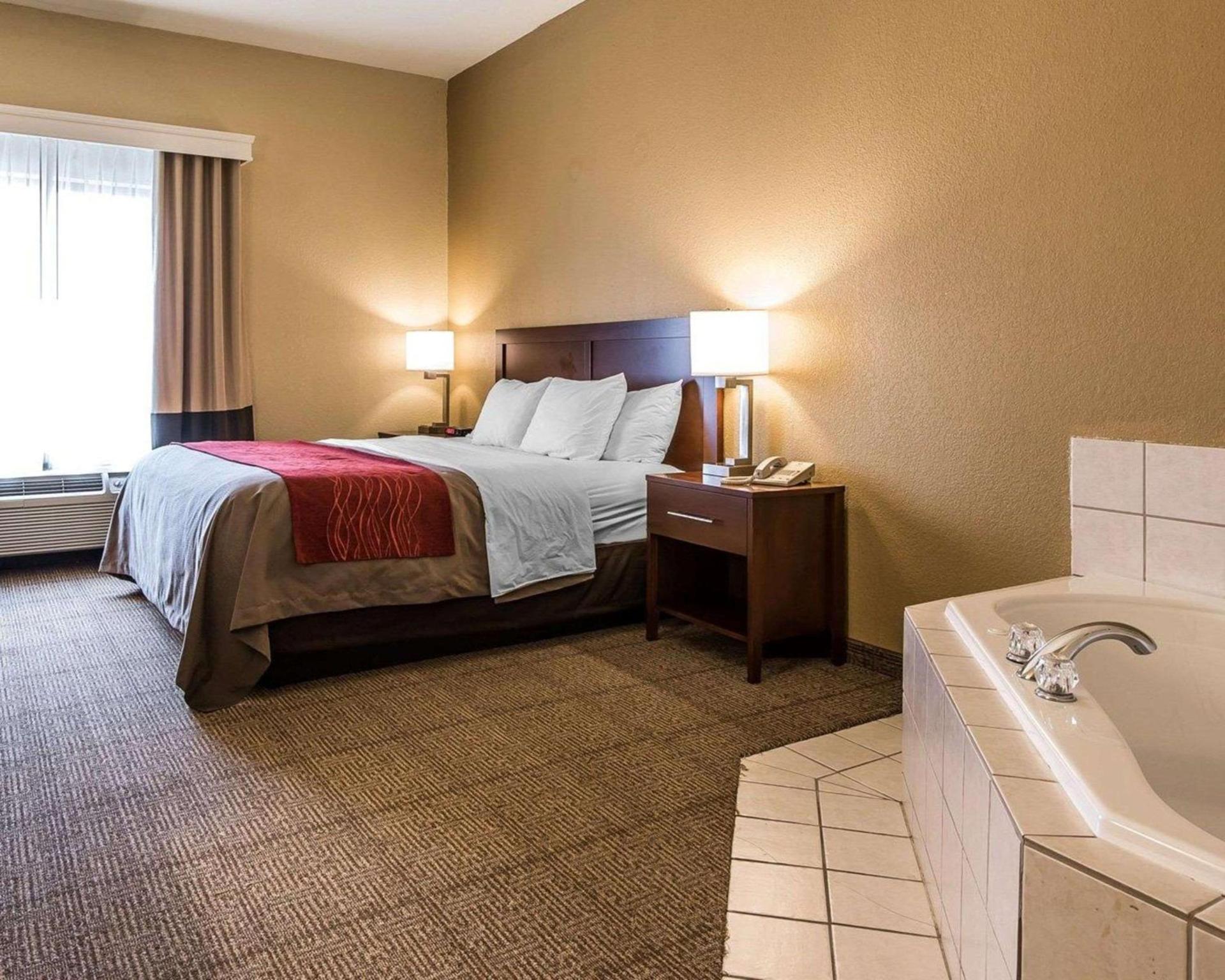 Quality Inn & Suites Bethany photo 13