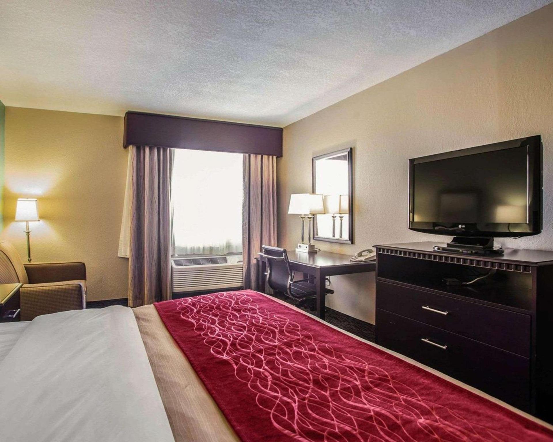 Quality Inn Belton - Kansas City South photo 17