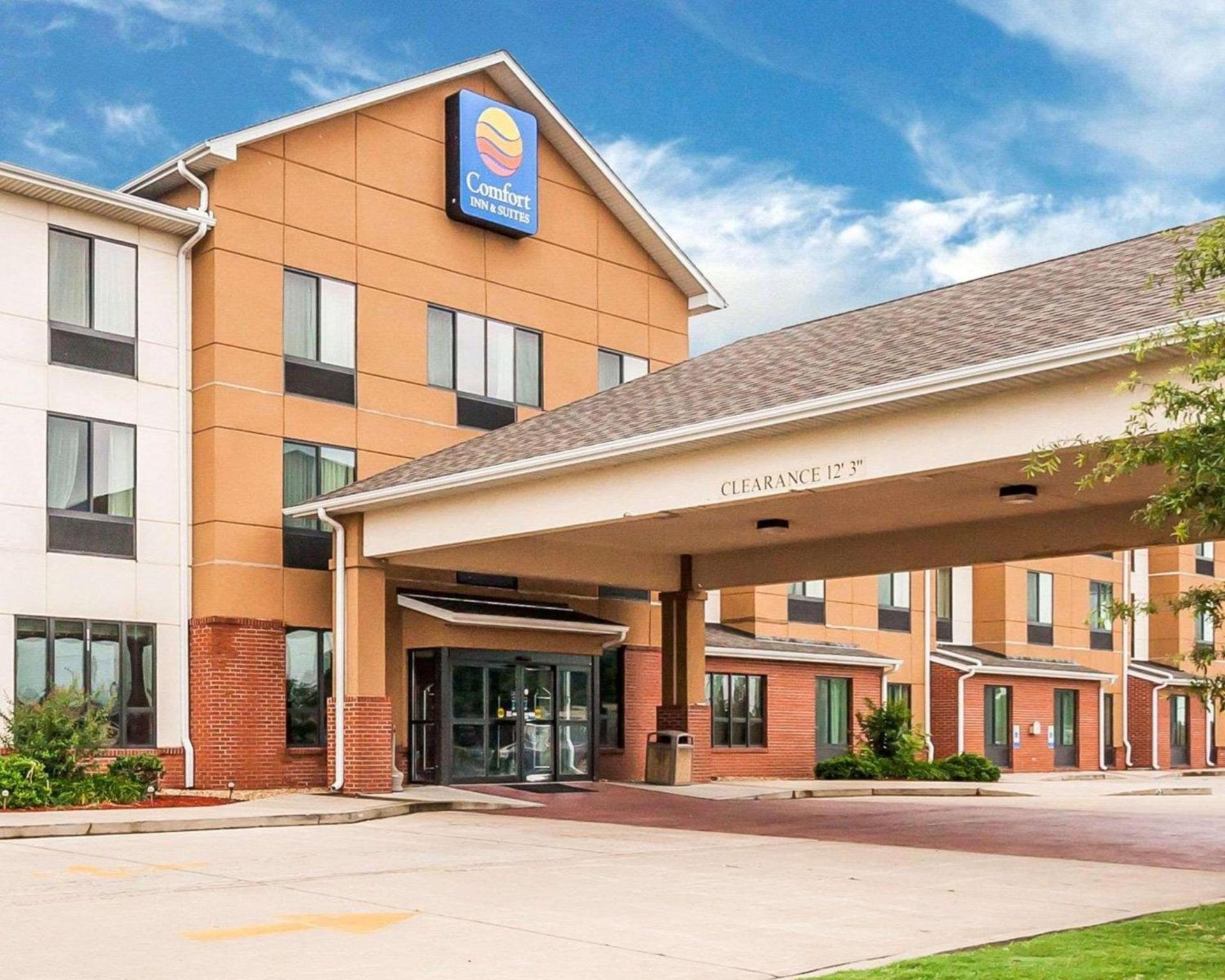 Comfort Inn & Suites Sikeston I-55 photo 29