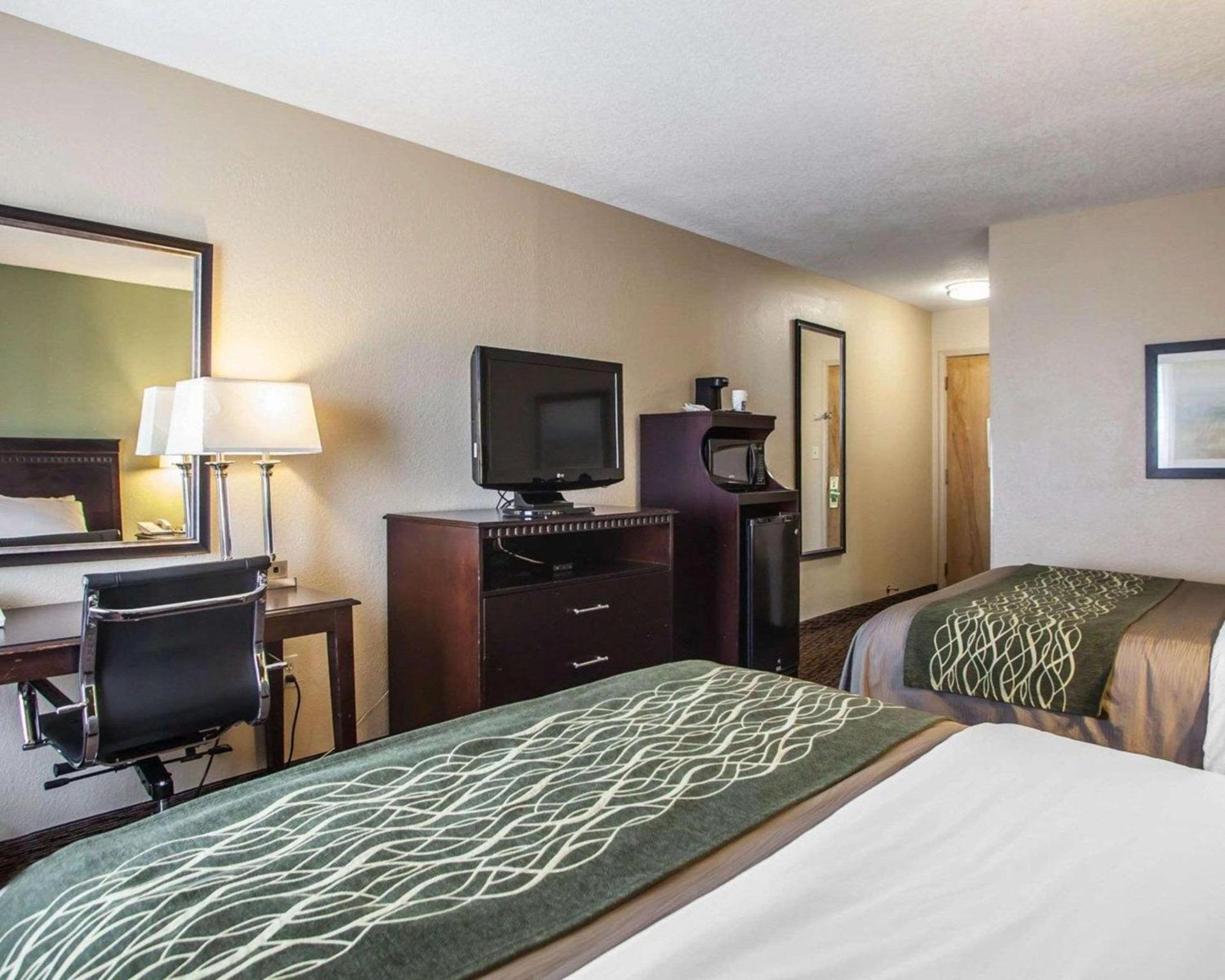 Quality Inn Belton - Kansas City South photo 19
