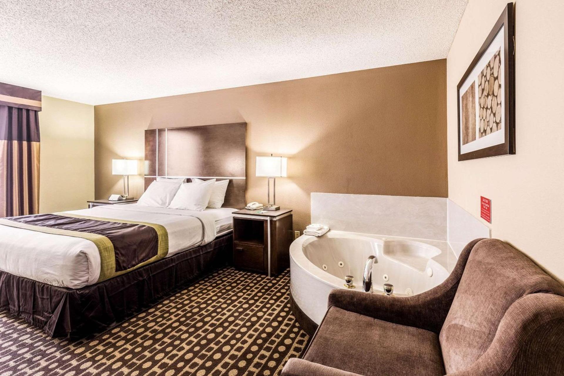 Quality Inn West Plains photo 12