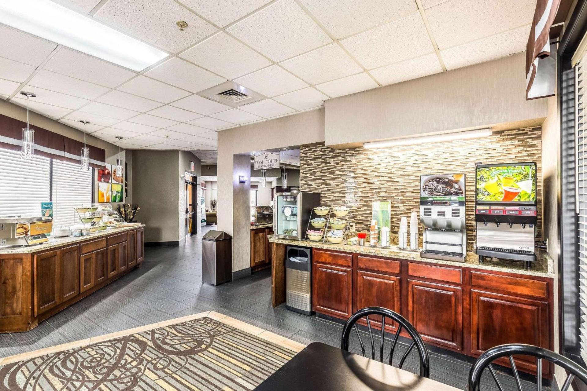 Quality Inn West Plains photo 34