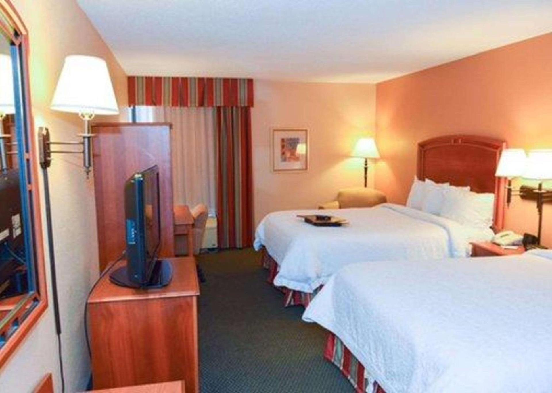 Quality Inn Florissant-St Louis photo 7