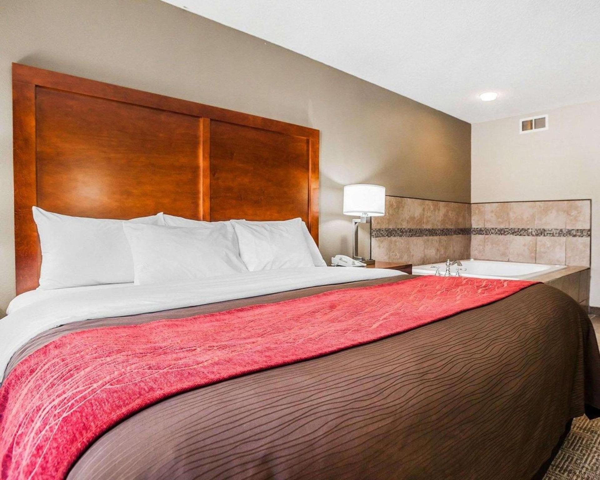 Comfort Inn & Suites Moberly photo 18