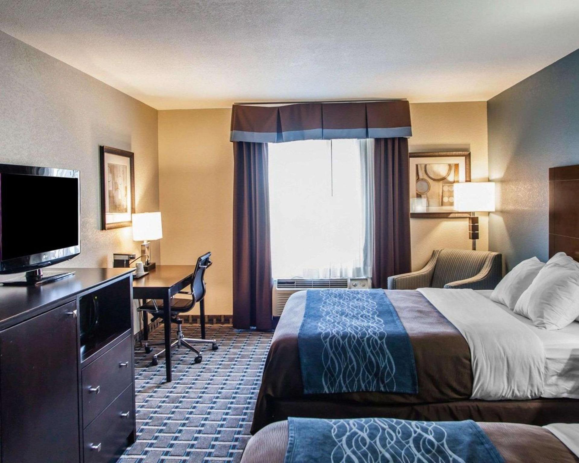 Comfort Inn Lees Summit - Hwy 50 & Hwy 291 photo 7