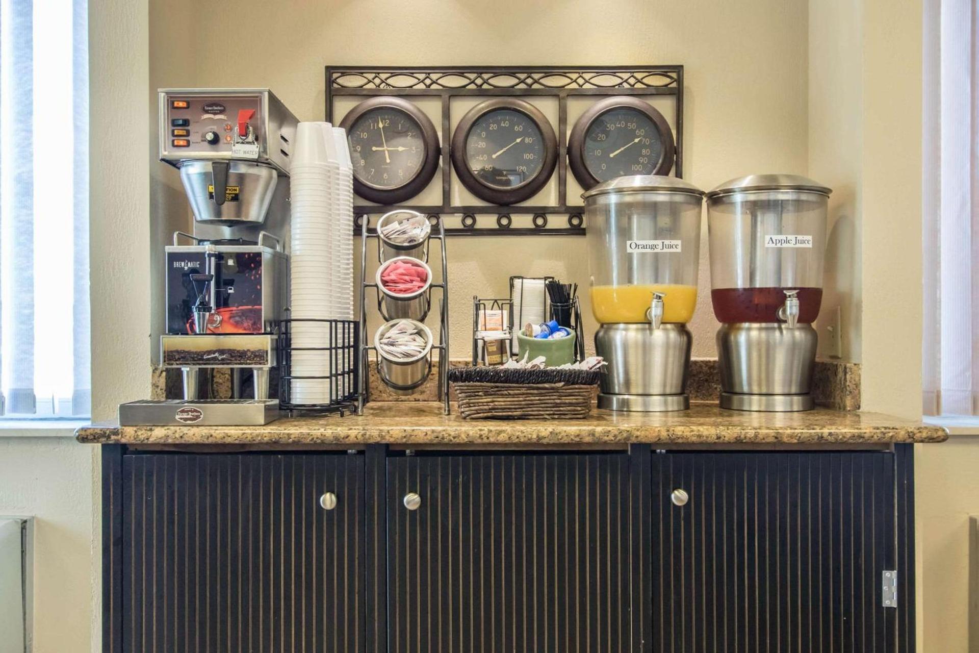 Greenstay Hotel Joplin Missouri photo 6