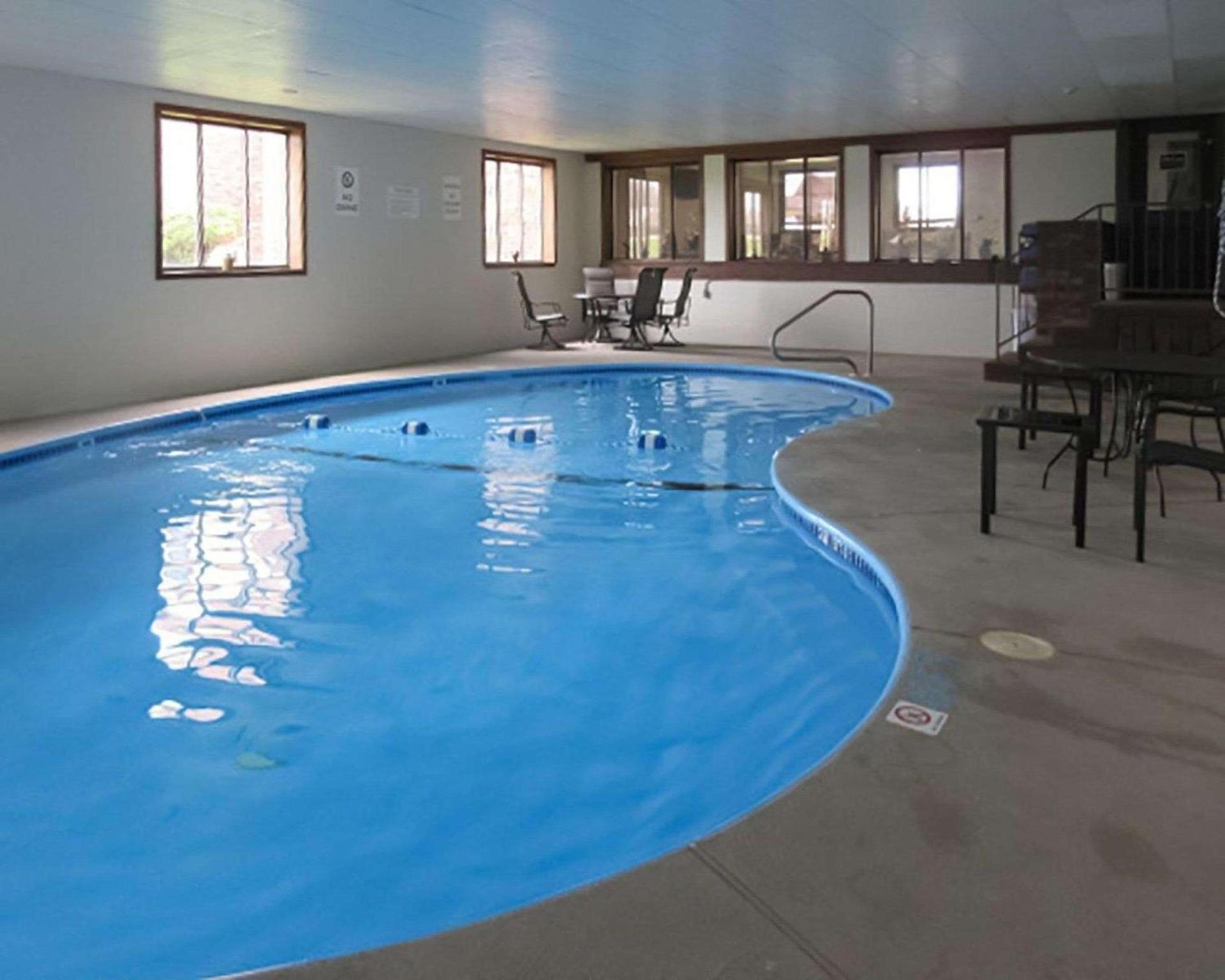 Quality Inn Farmington photo 6