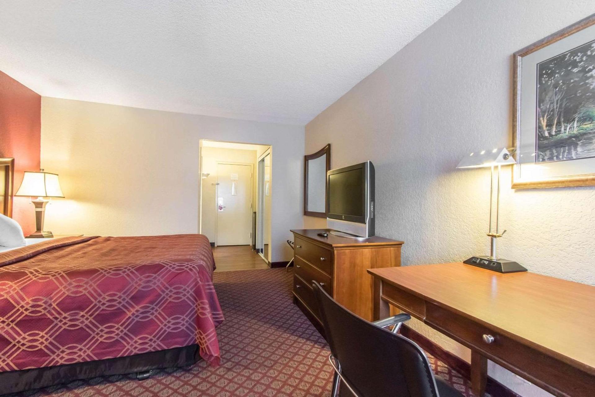 Greenstay Hotel Joplin Missouri photo 13