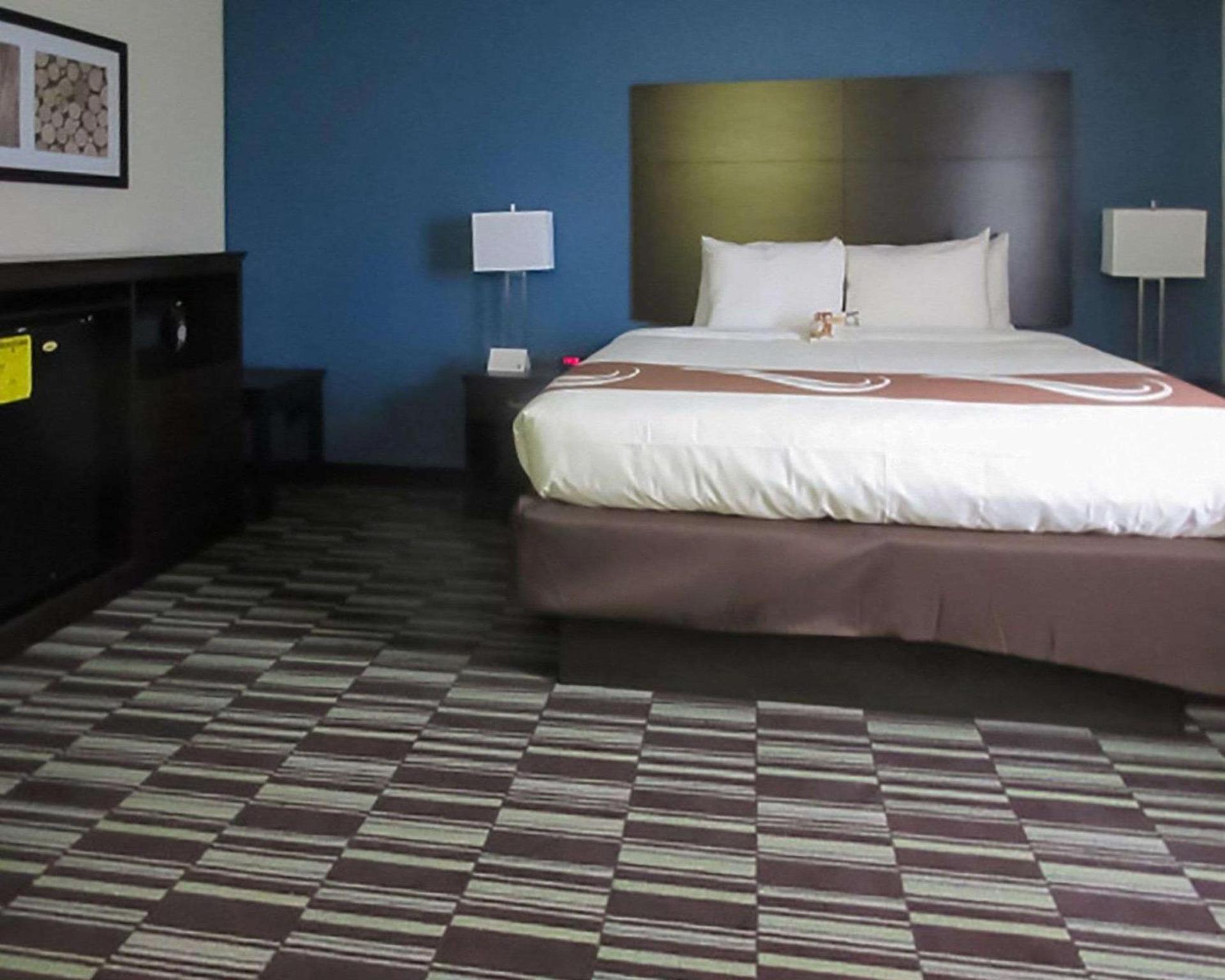 Quality Inn Farmington photo 5