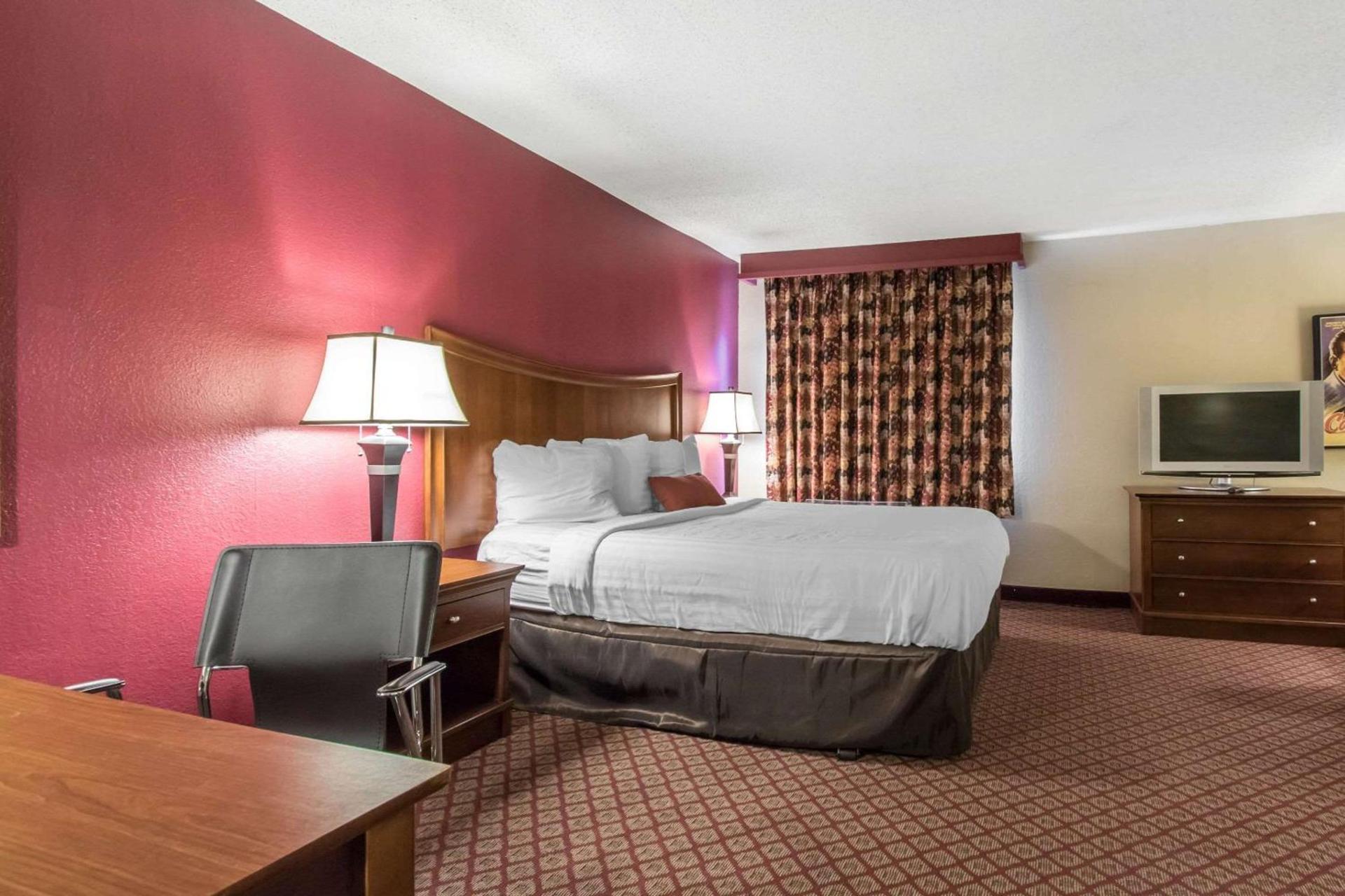 Greenstay Hotel Joplin Missouri photo 14