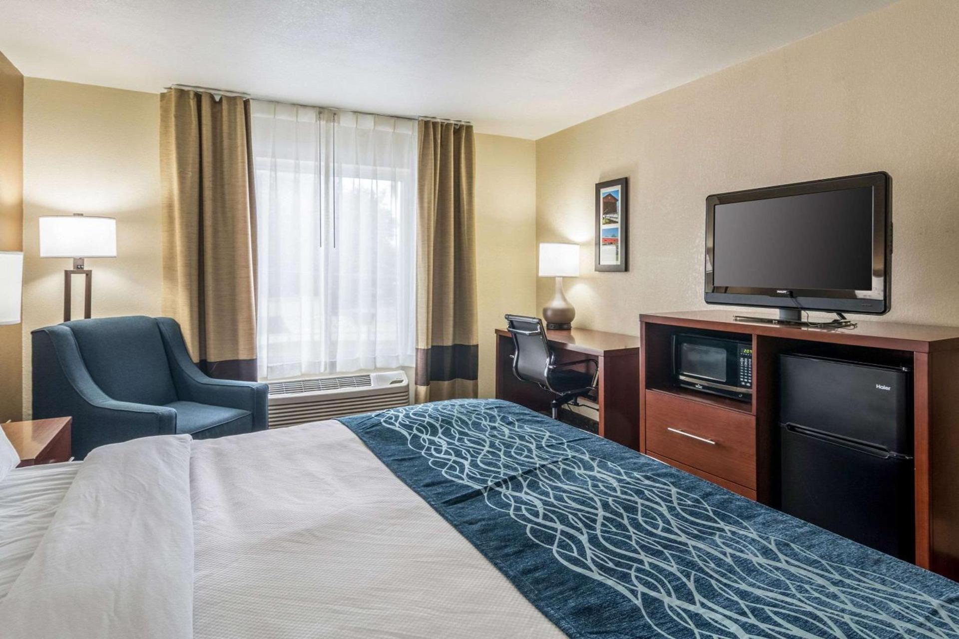 Comfort Inn & Suites - Hannibal photo 12