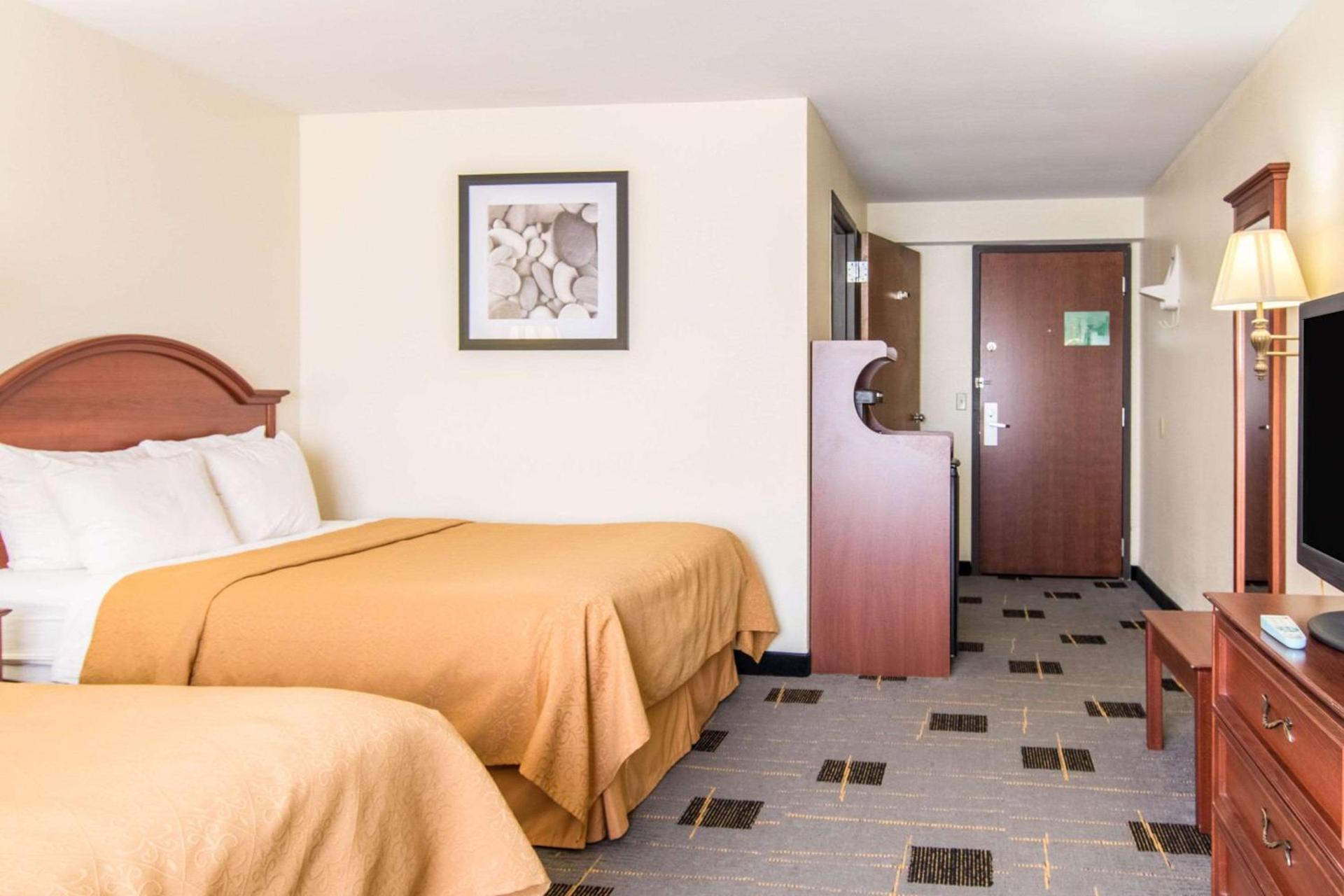 Quality Inn Foristell photo 12