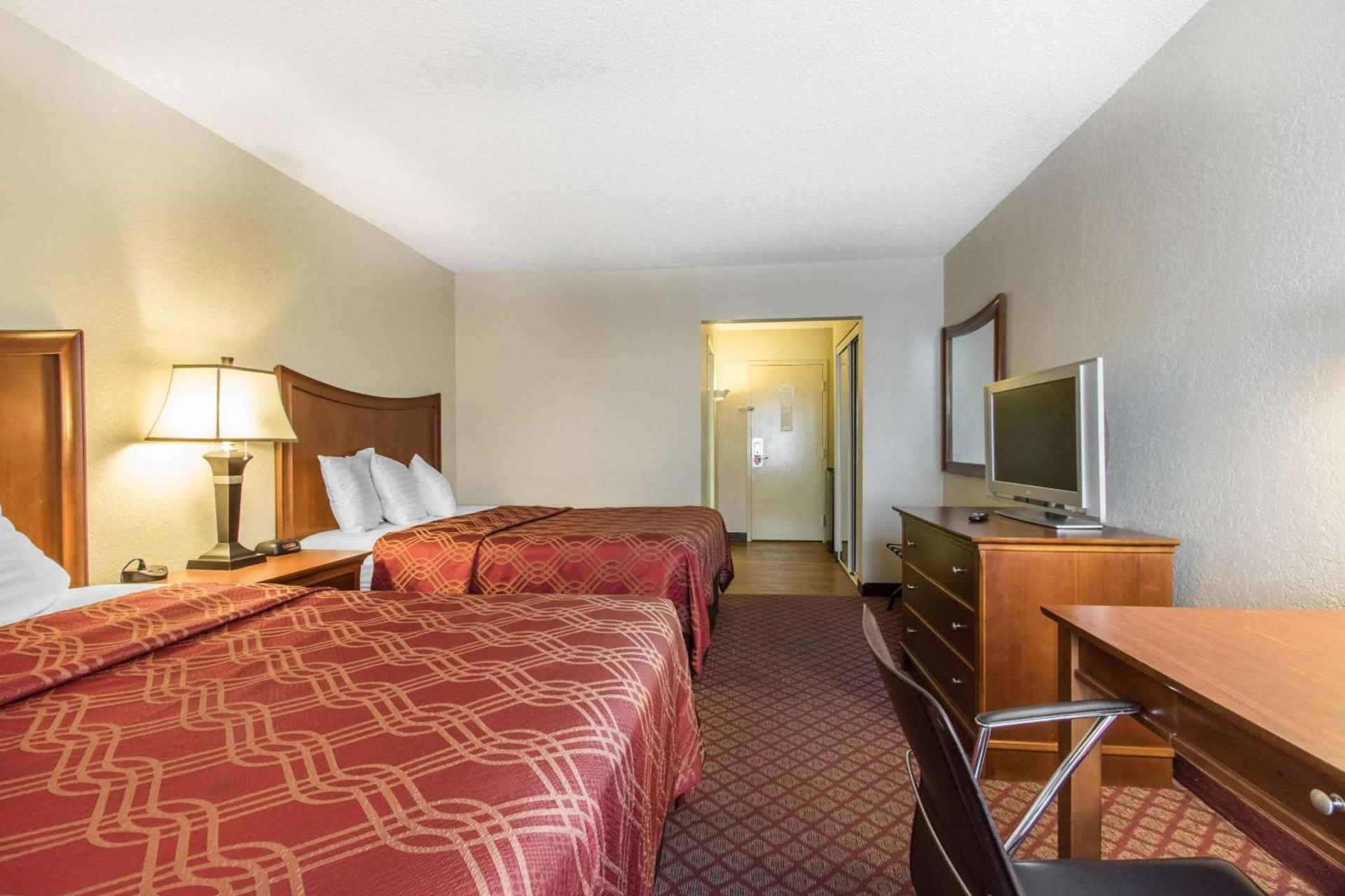 Greenstay Hotel Joplin Missouri photo 18