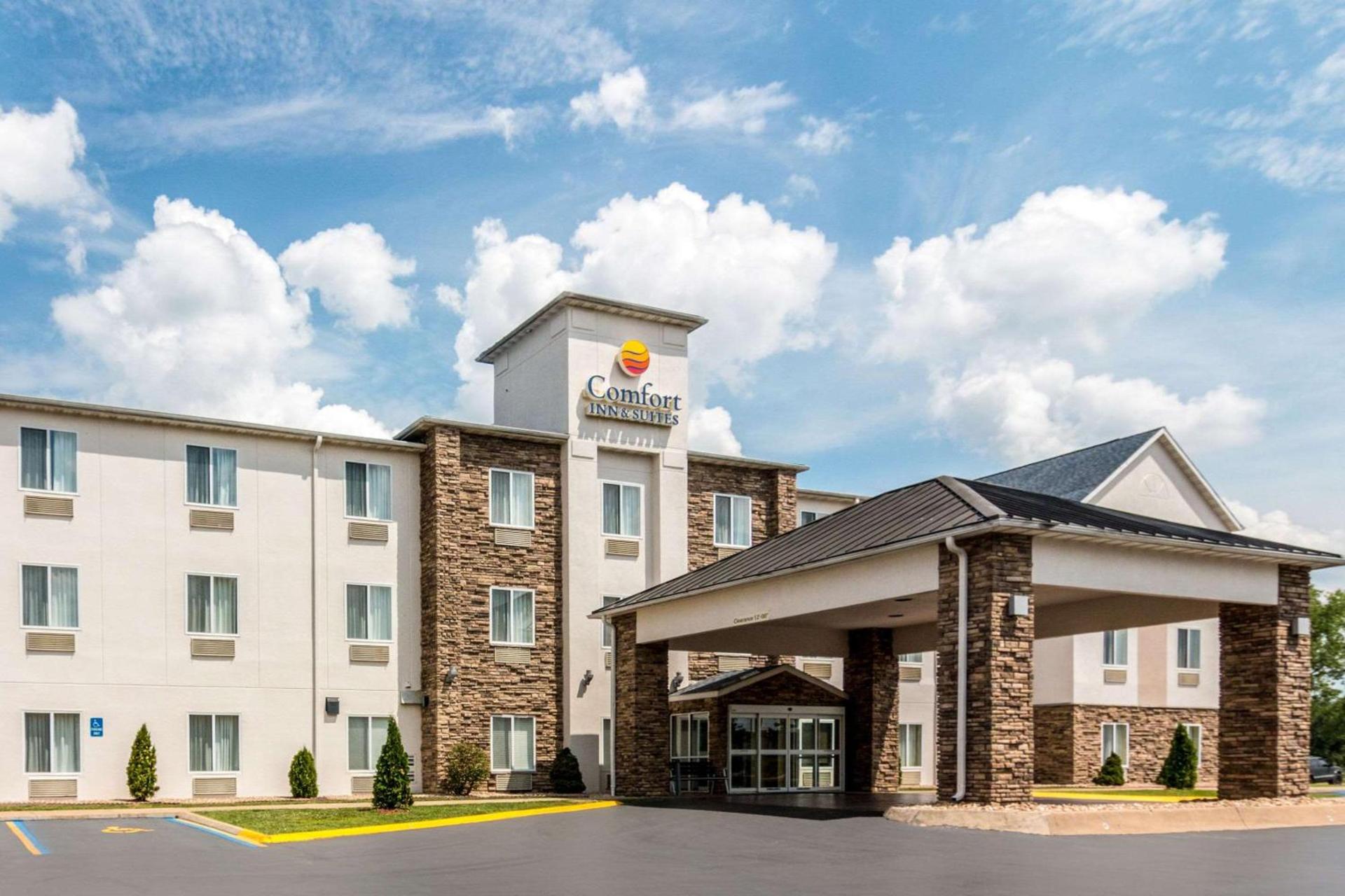Comfort Inn & Suites - Hannibal — hotel in Hannibal