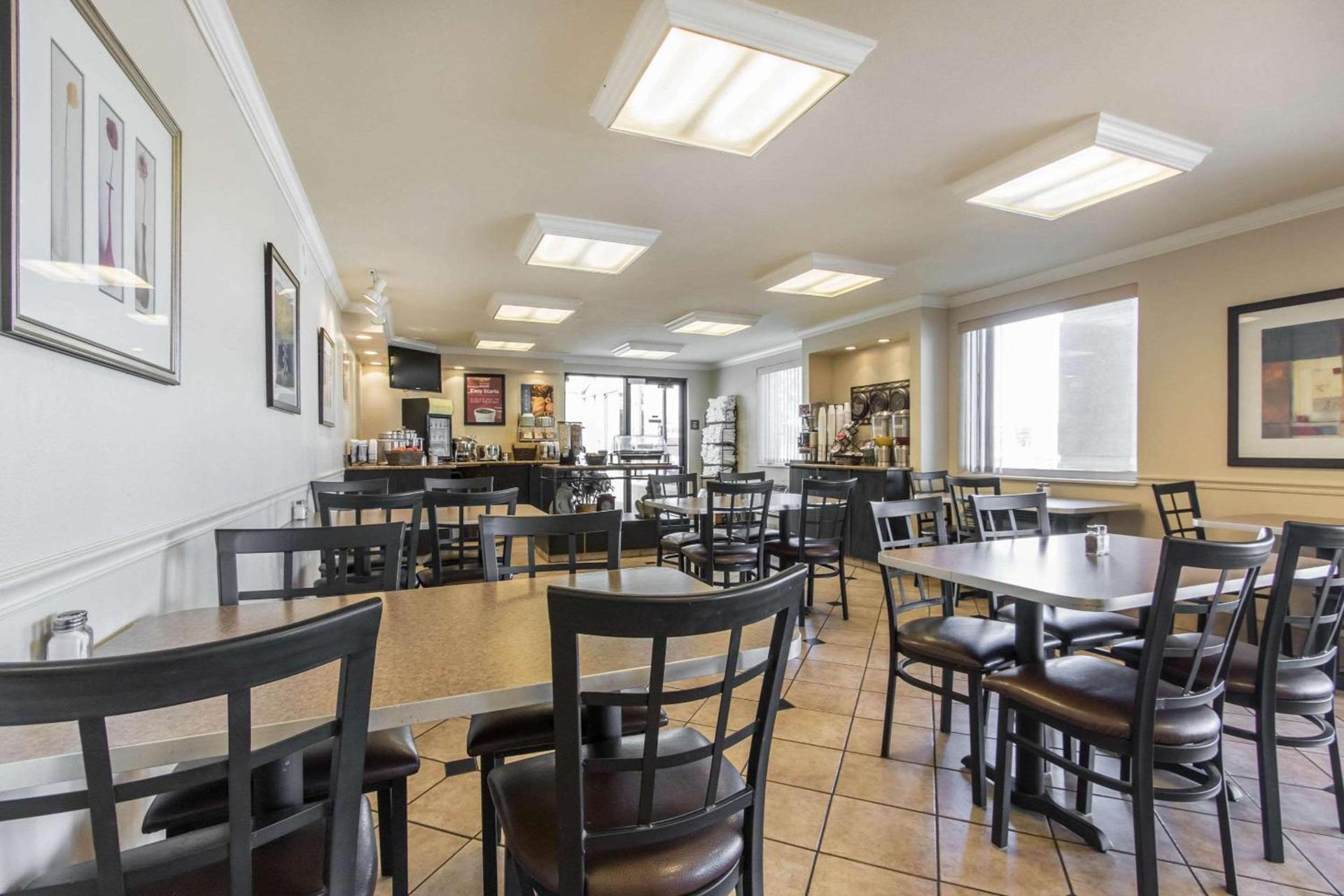 Greenstay Hotel Joplin Missouri photo 25