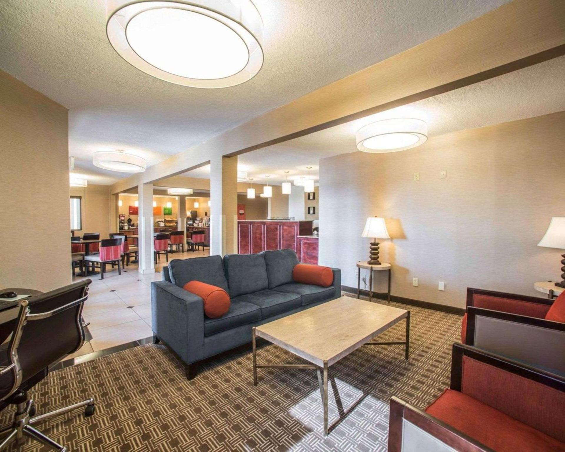 Quality Inn & Suites Boonville - Columbia photo 21