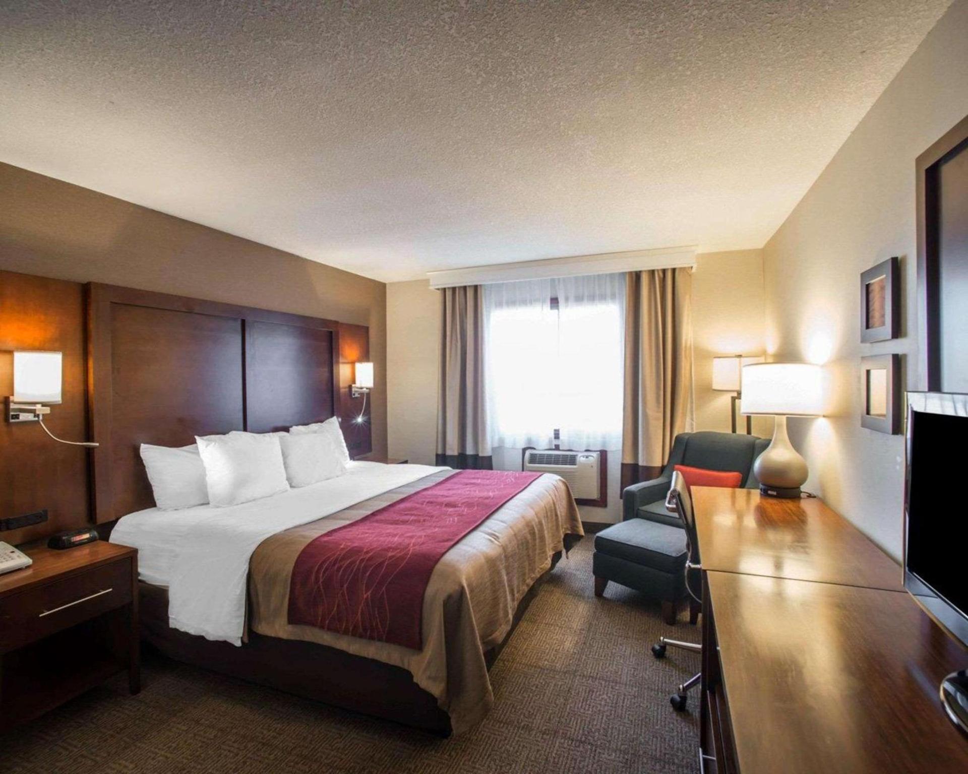 Quality Inn & Suites Boonville - Columbia photo 17