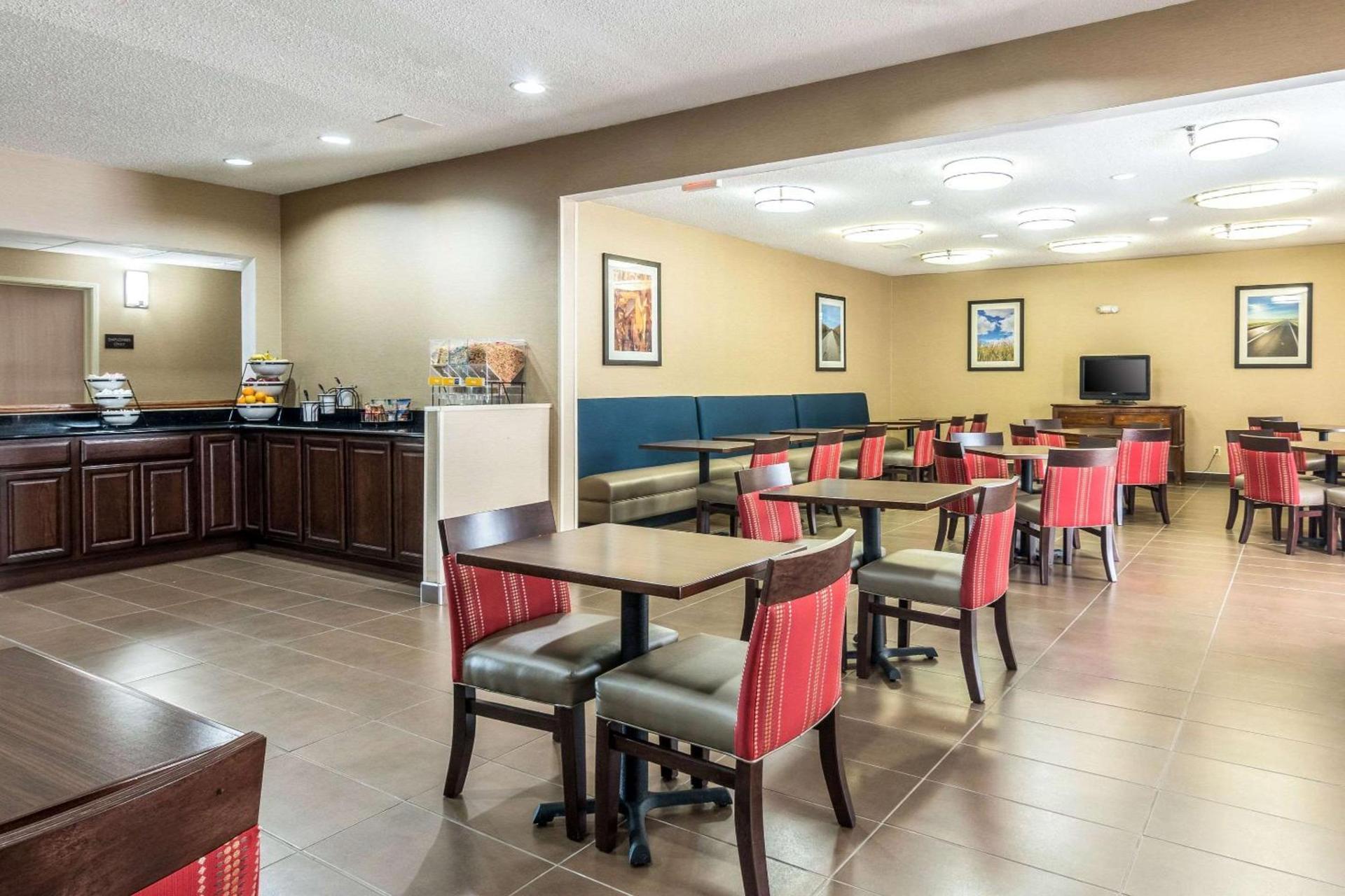 Comfort Inn & Suites - Hannibal photo 35