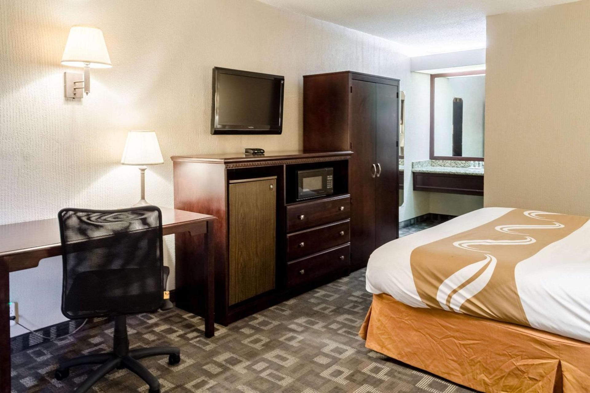 Quality Inn Moss Point - Pascagoula photo 10