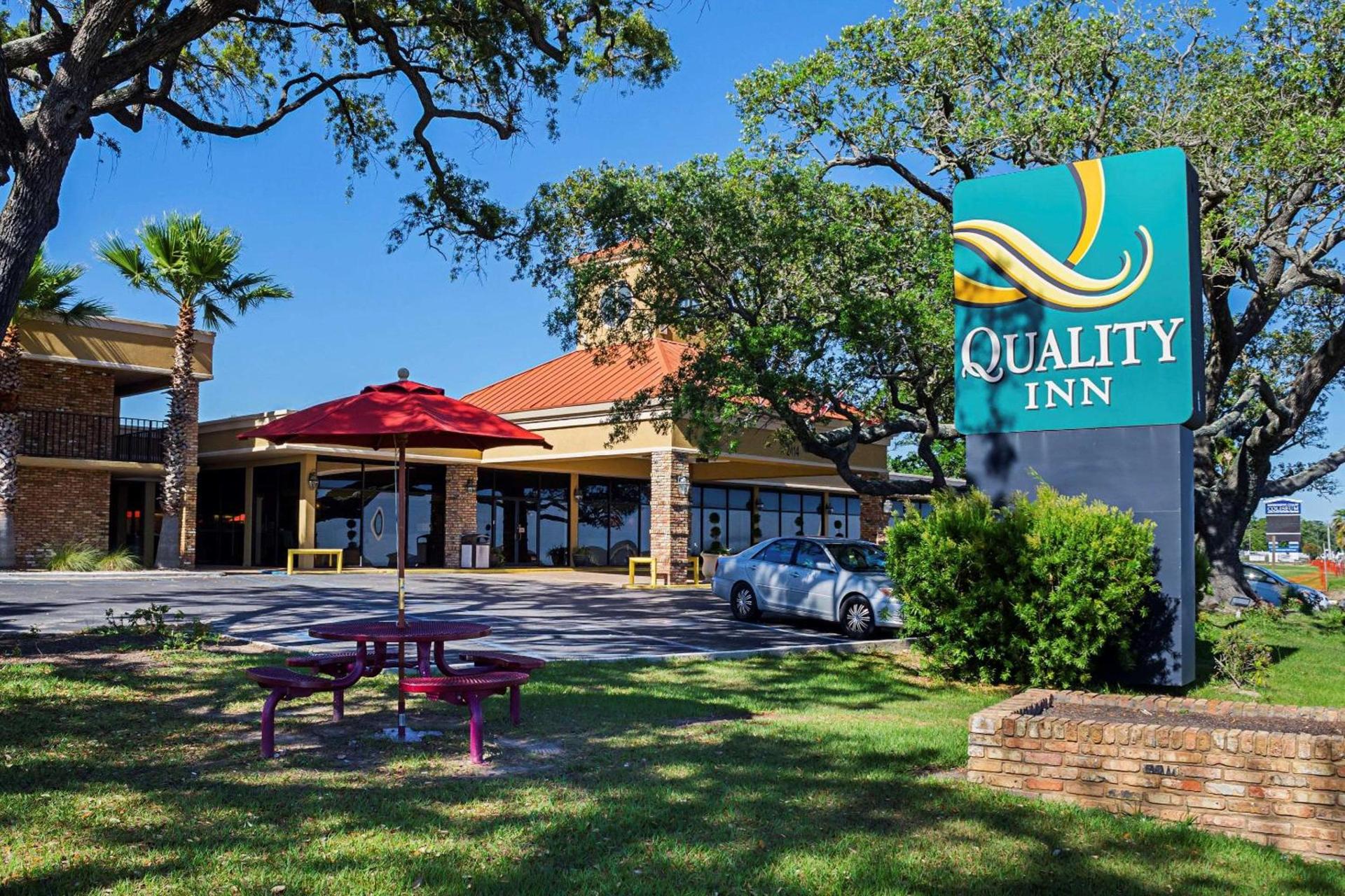 Quality Inn Biloxi Beach photo 2
