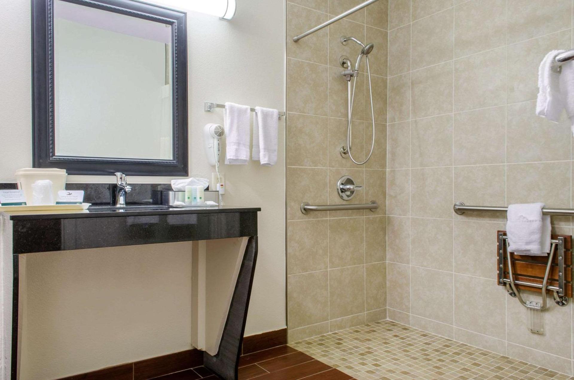Quality Inn McComb photo 29