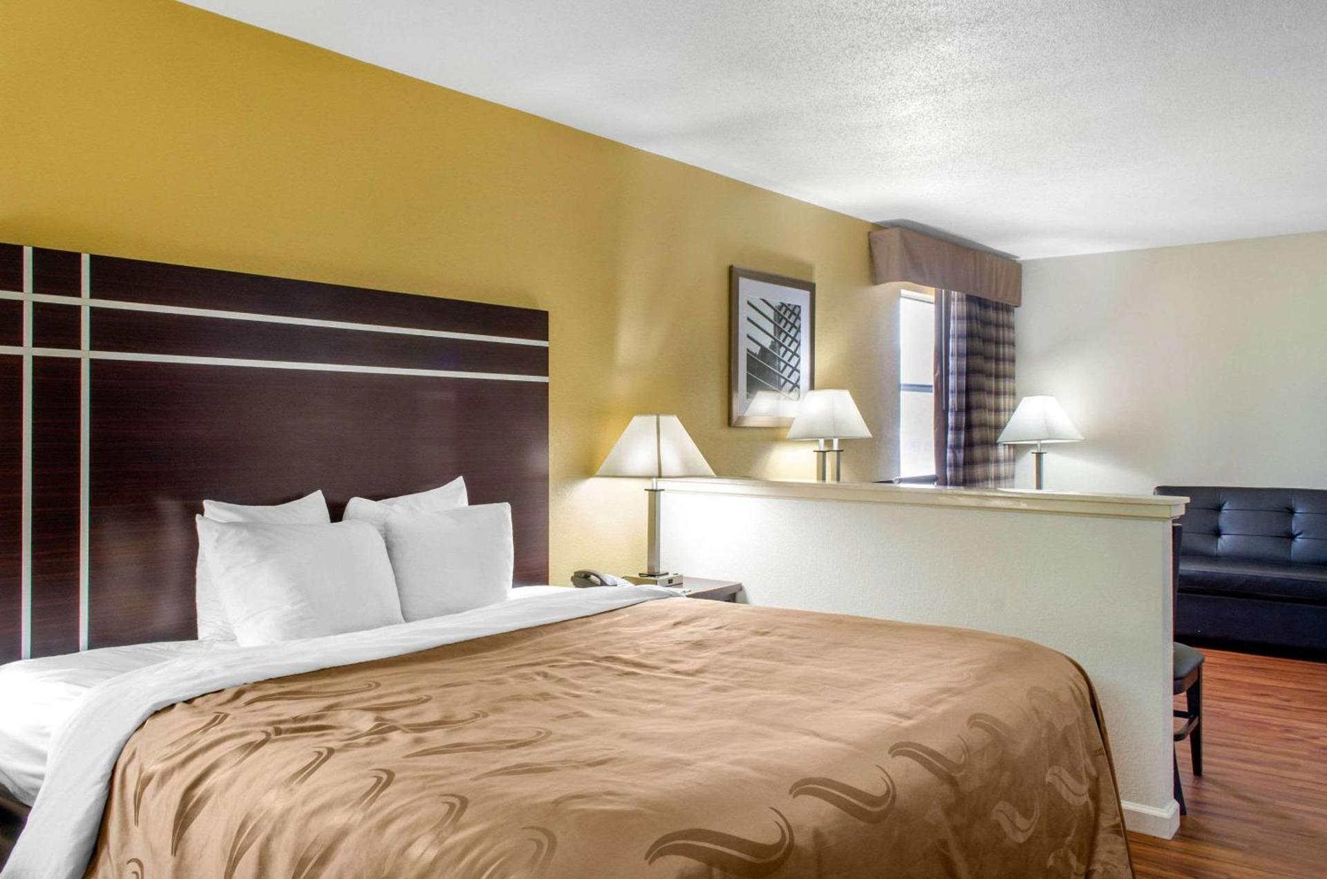 Quality Inn McComb photo 34