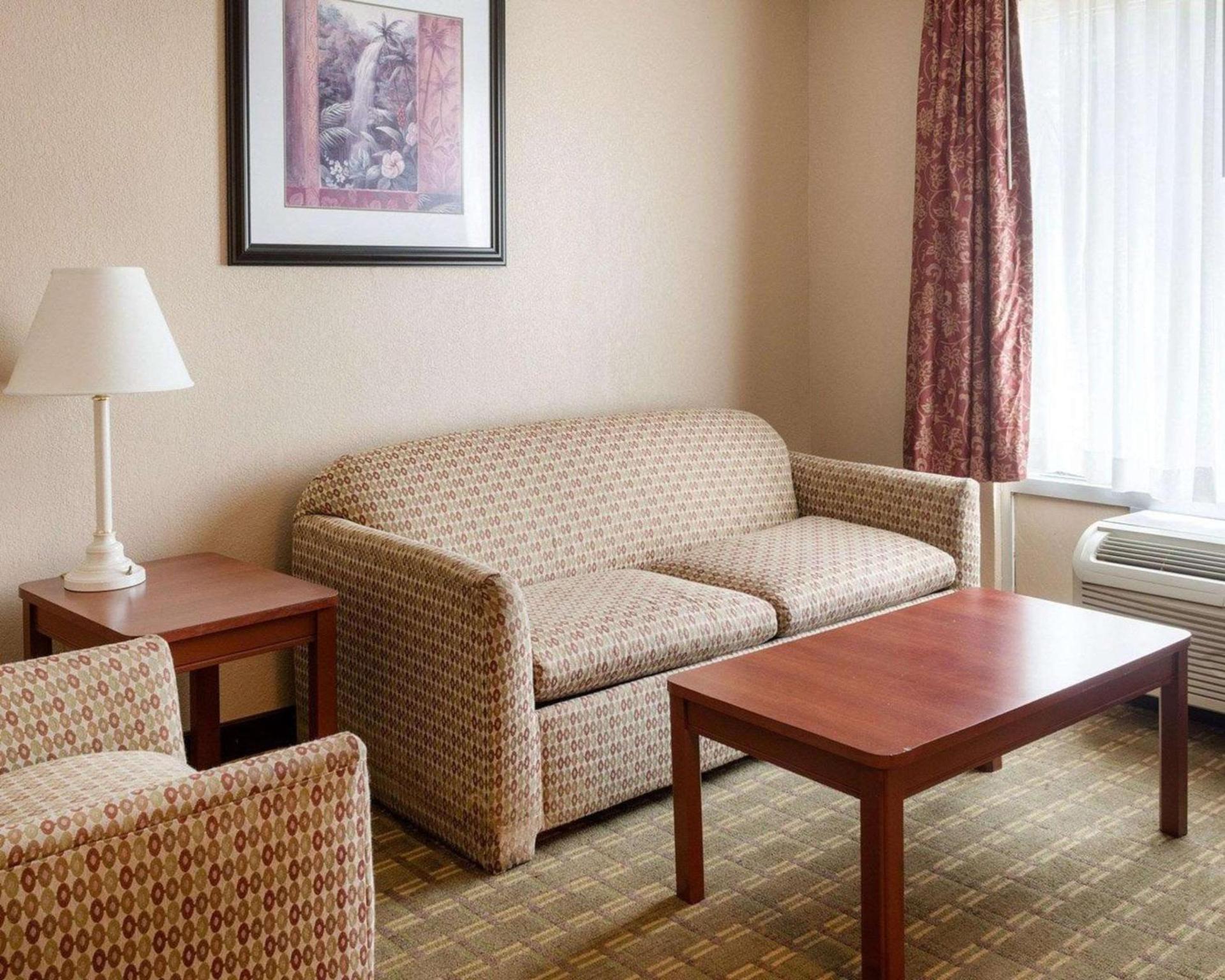 Quality Inn Louisville MS photo 6