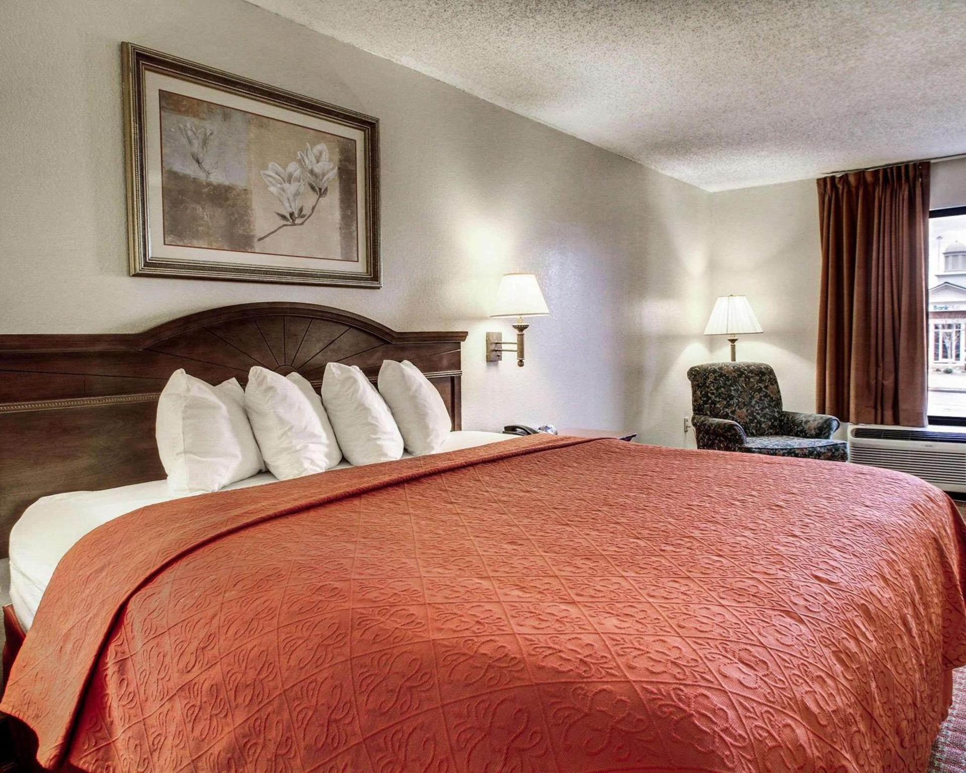 Quality Inn & Suites Clinton - Jackson West photo 25