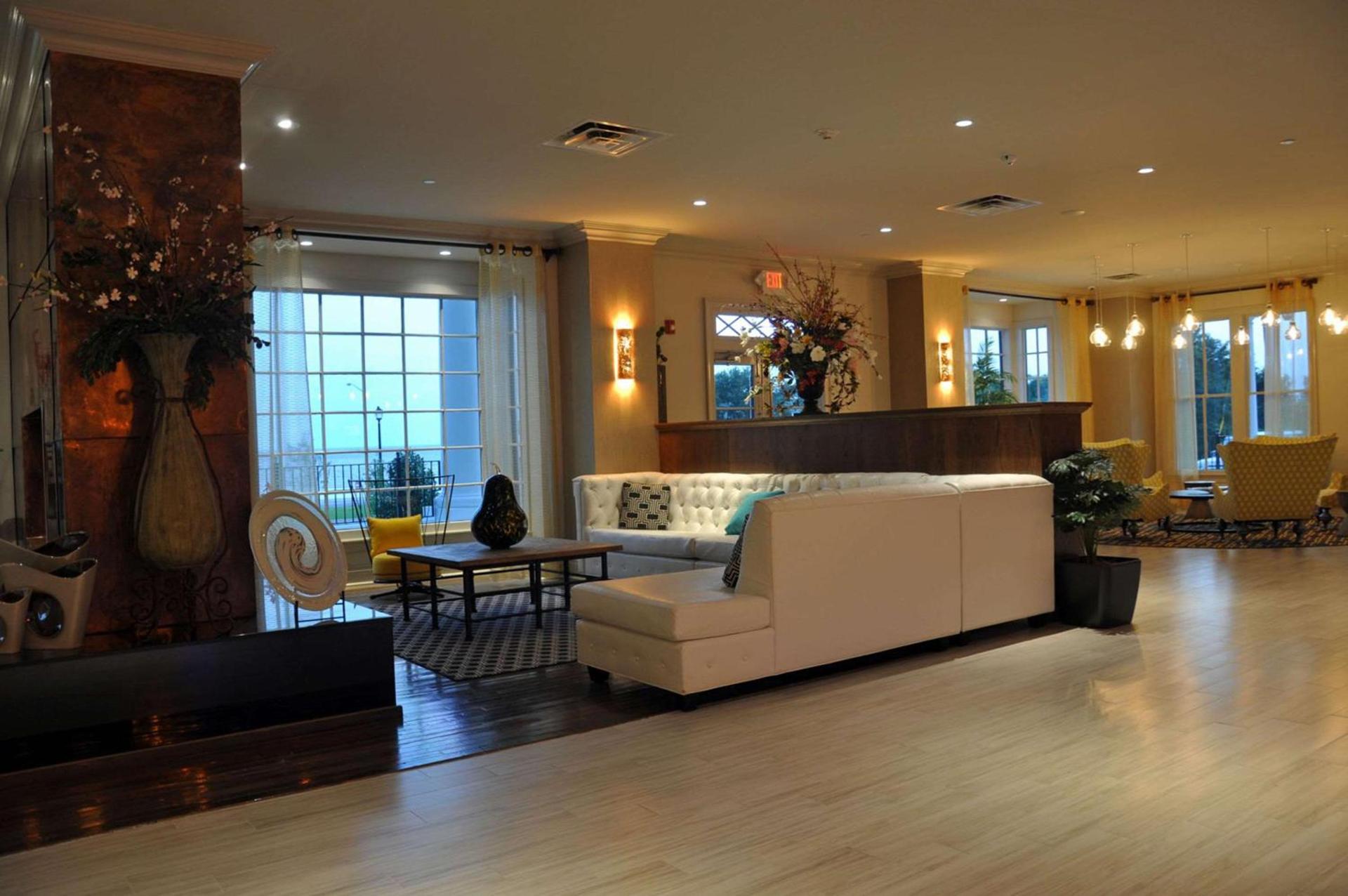 White House Hotel photo 36