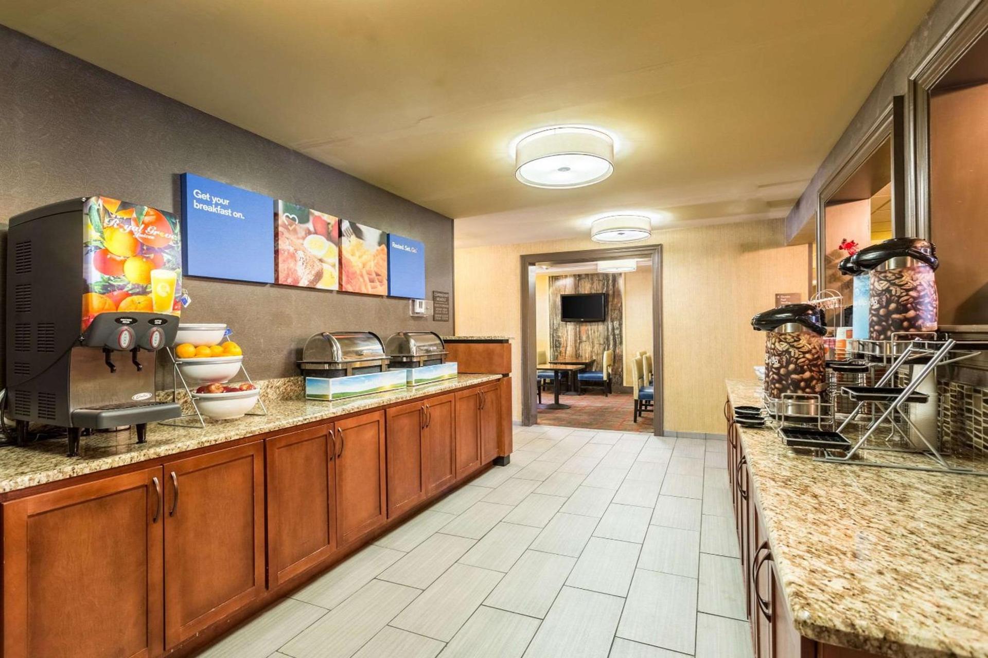 Comfort Inn Tupelo Central photo 10