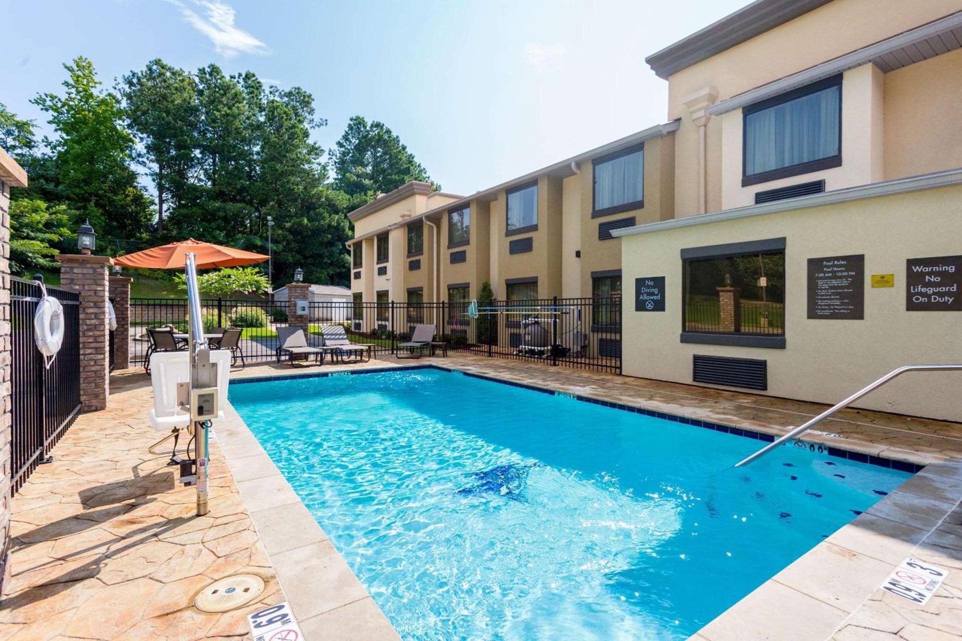 Comfort Inn Tupelo Central photo 23