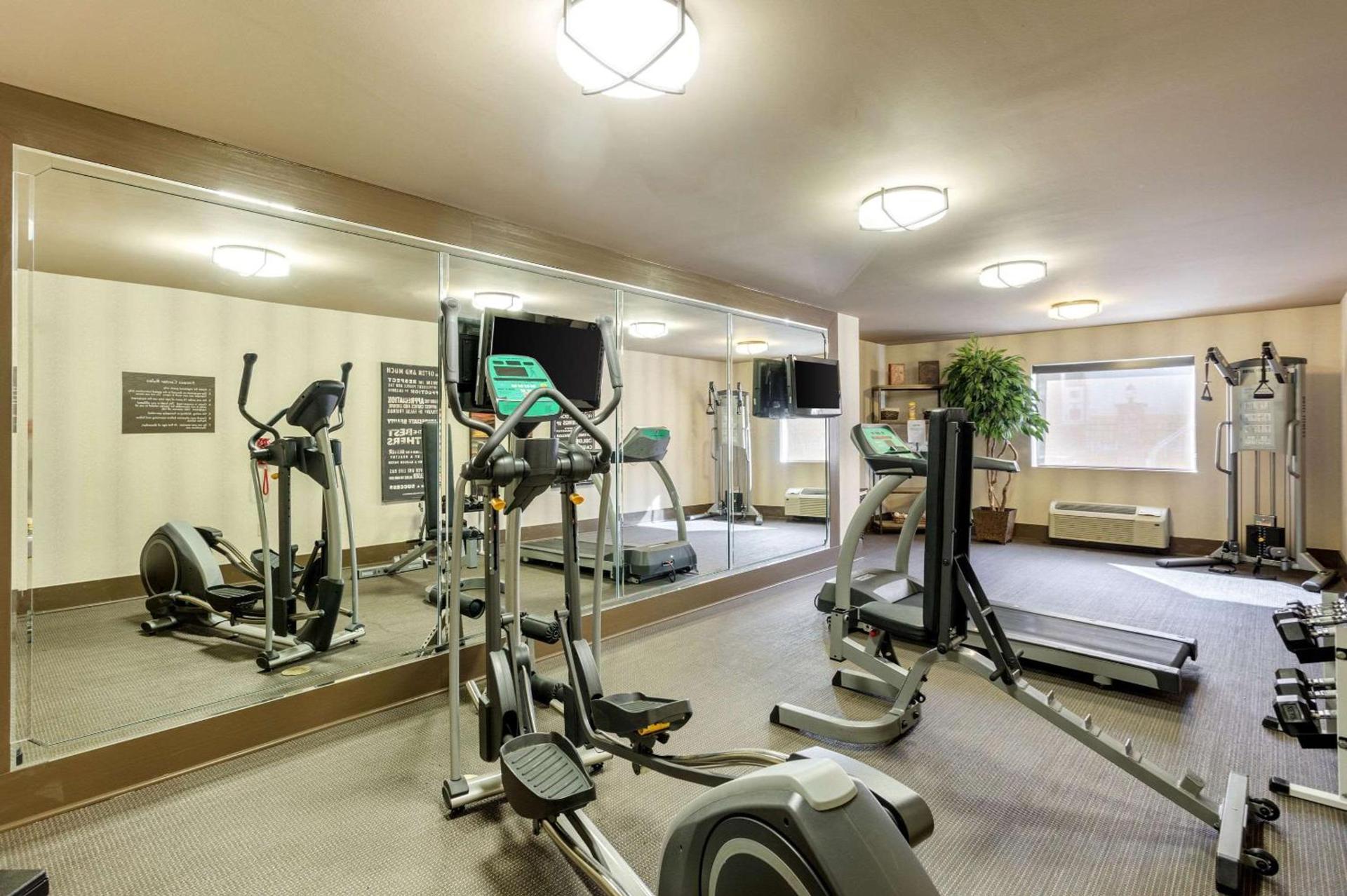 Comfort Inn Tupelo Central photo 26