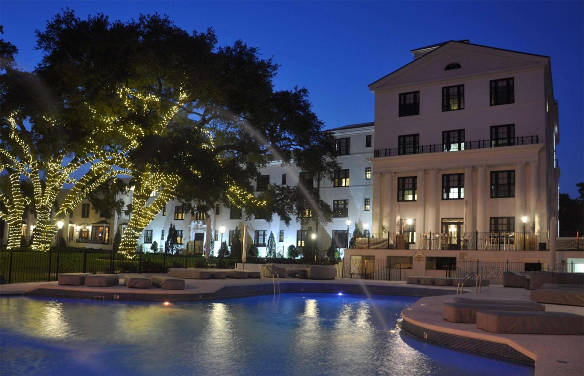 White House Hotel photo 16