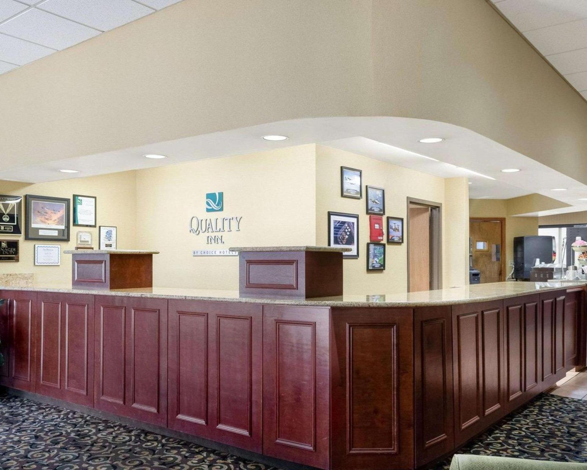 Quality Inn Columbus, MS photo 12