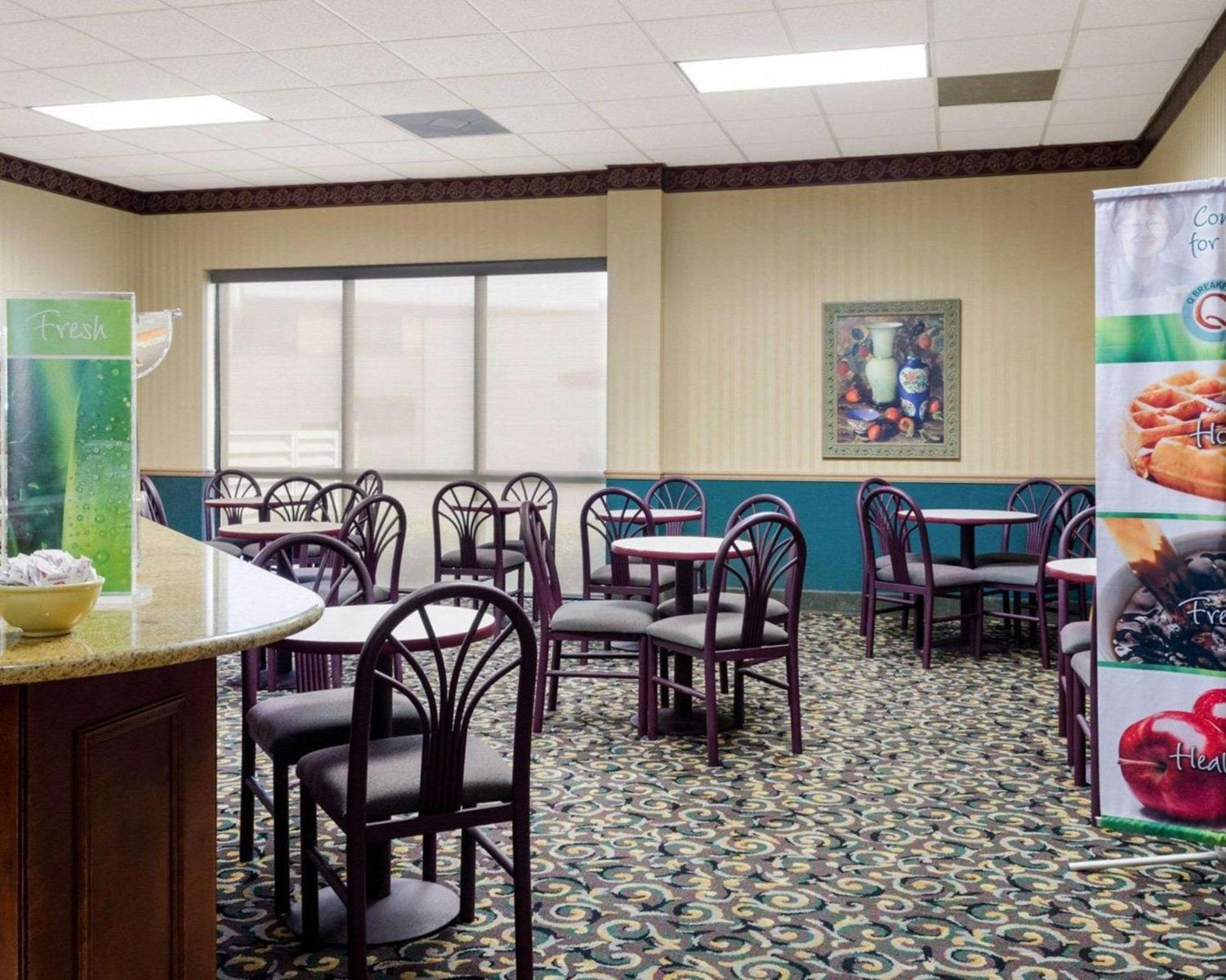 Quality Inn Columbus, MS photo 8