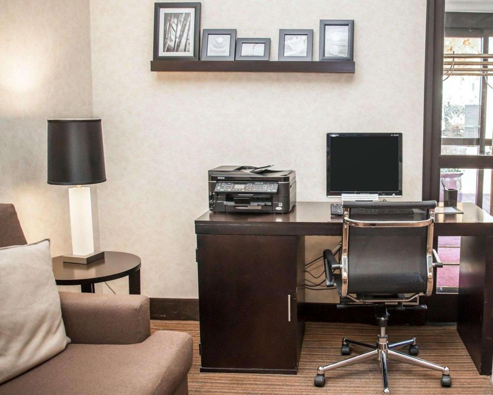 Sleep Inn University Place photo 25