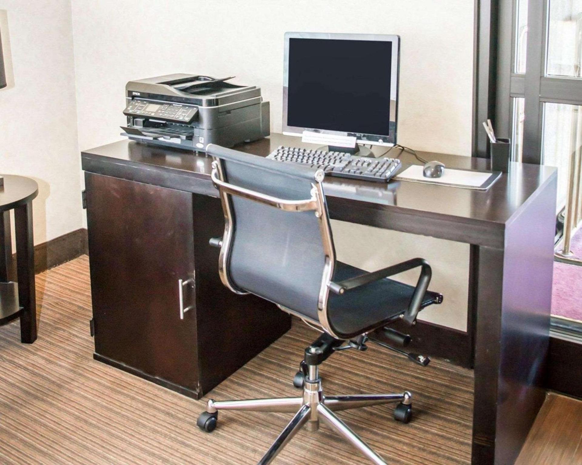 Sleep Inn University Place photo 24