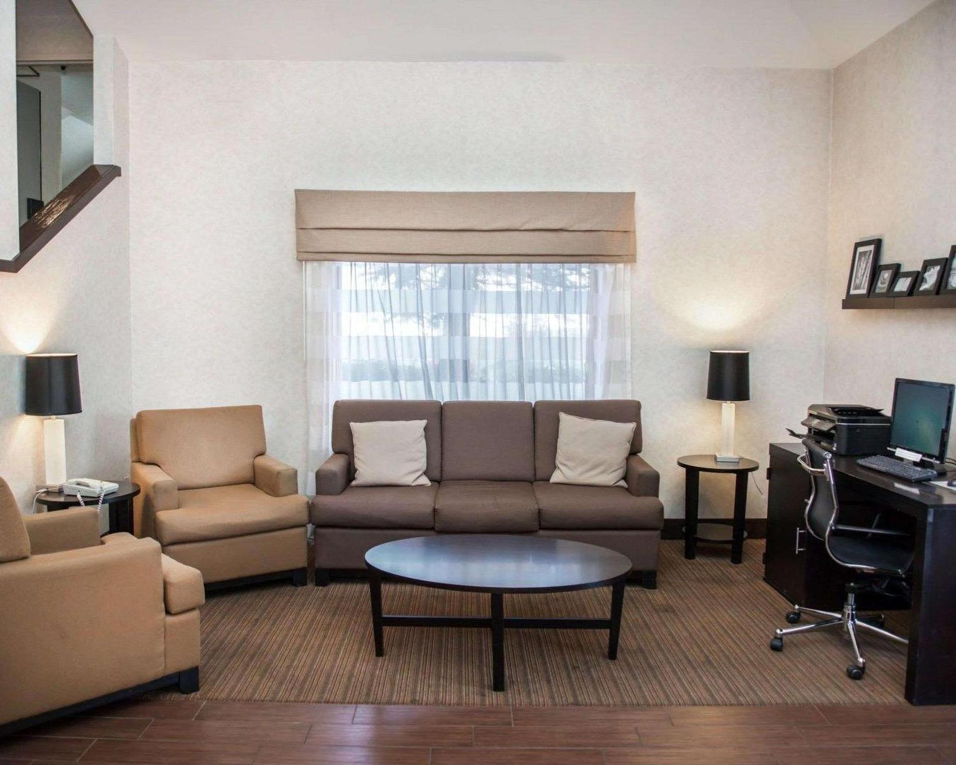 Sleep Inn University Place photo 5