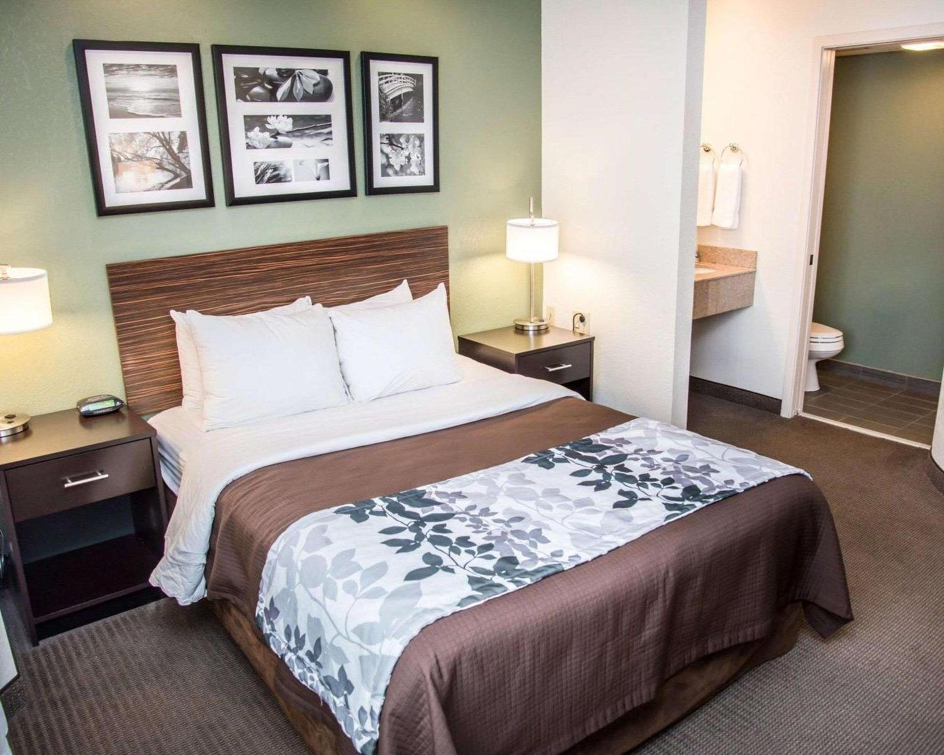 Sleep Inn University Place photo 19