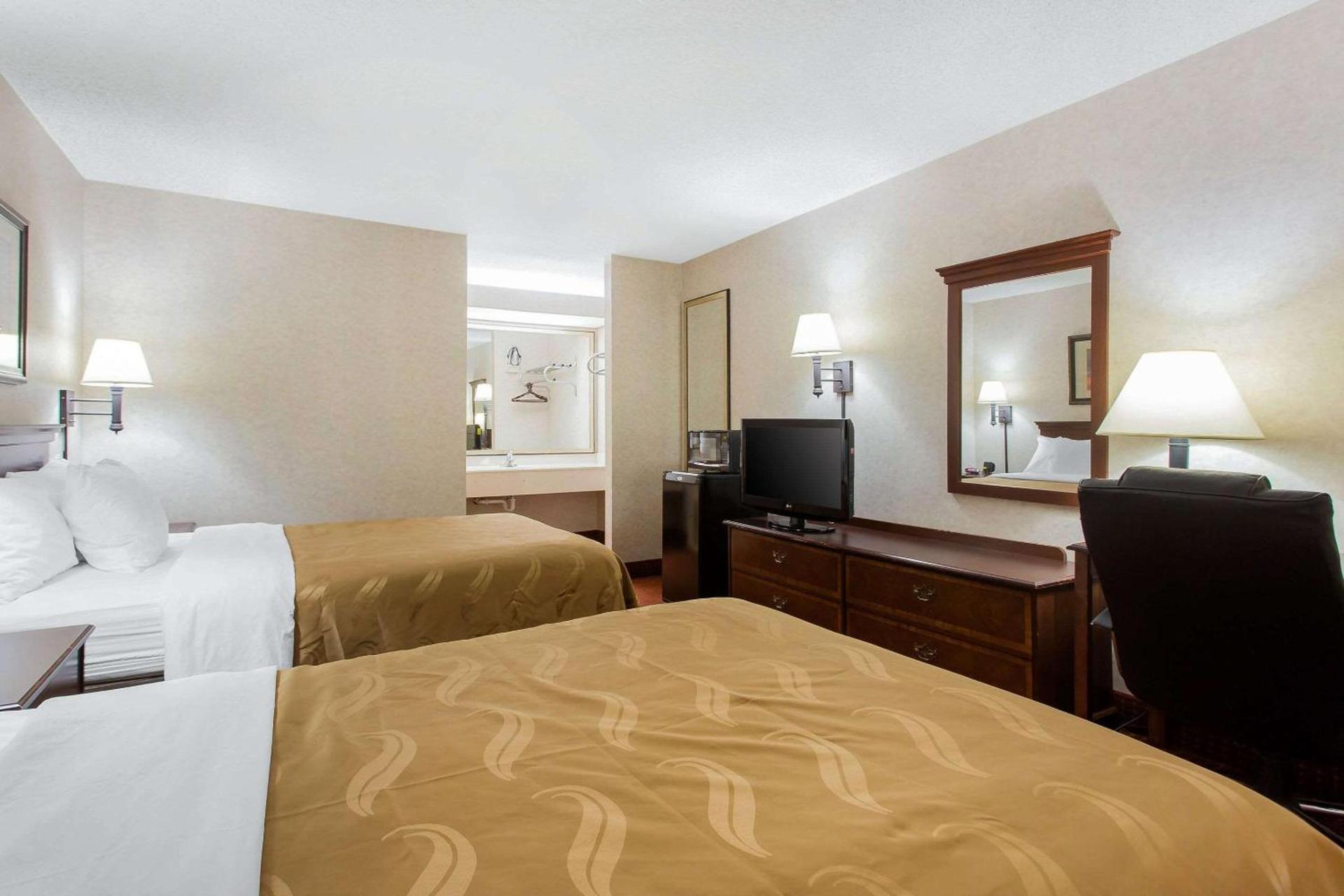 Quality Inn Mount Airy Mayberry photo 16