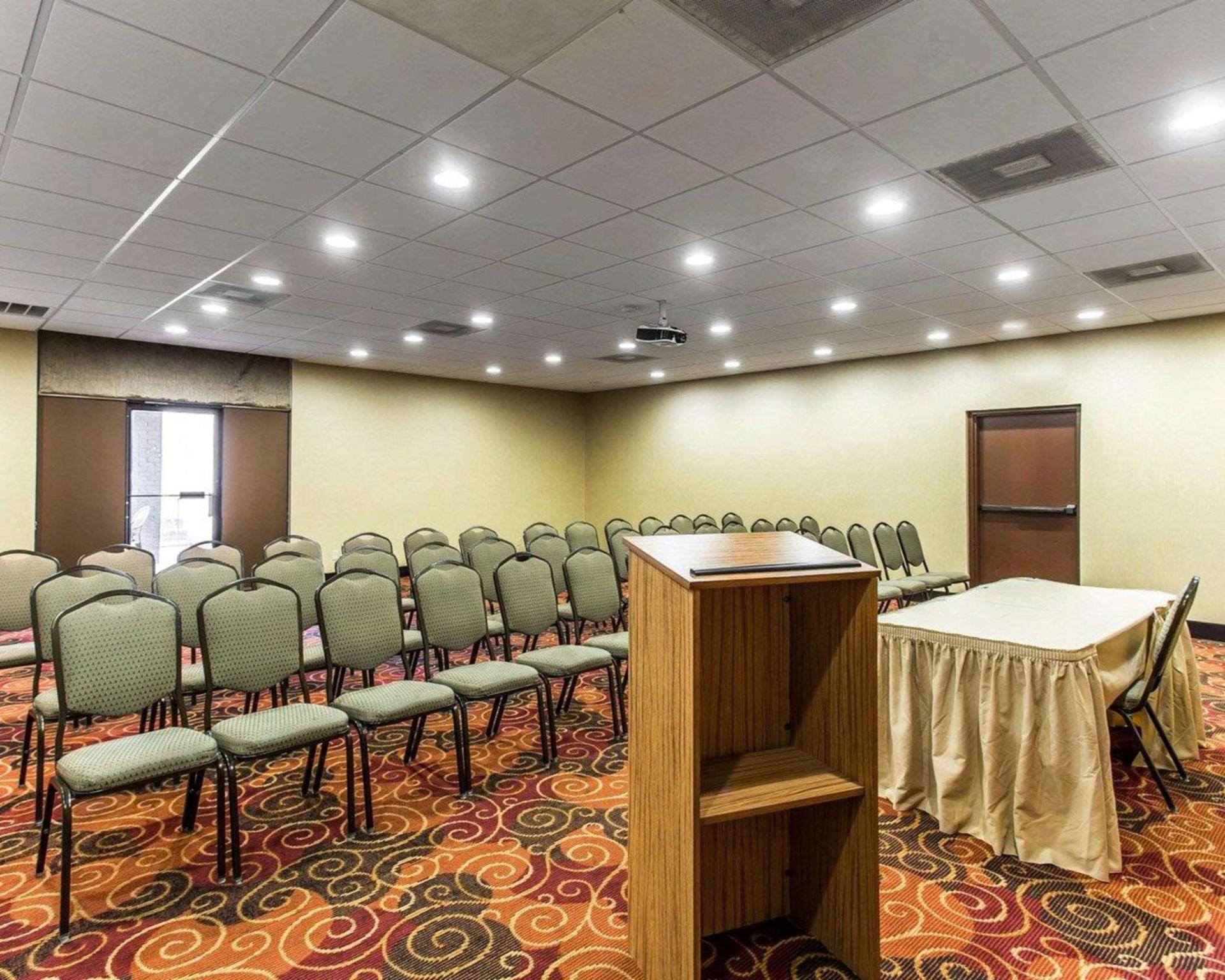 Quality Suites Hickory South photo 30