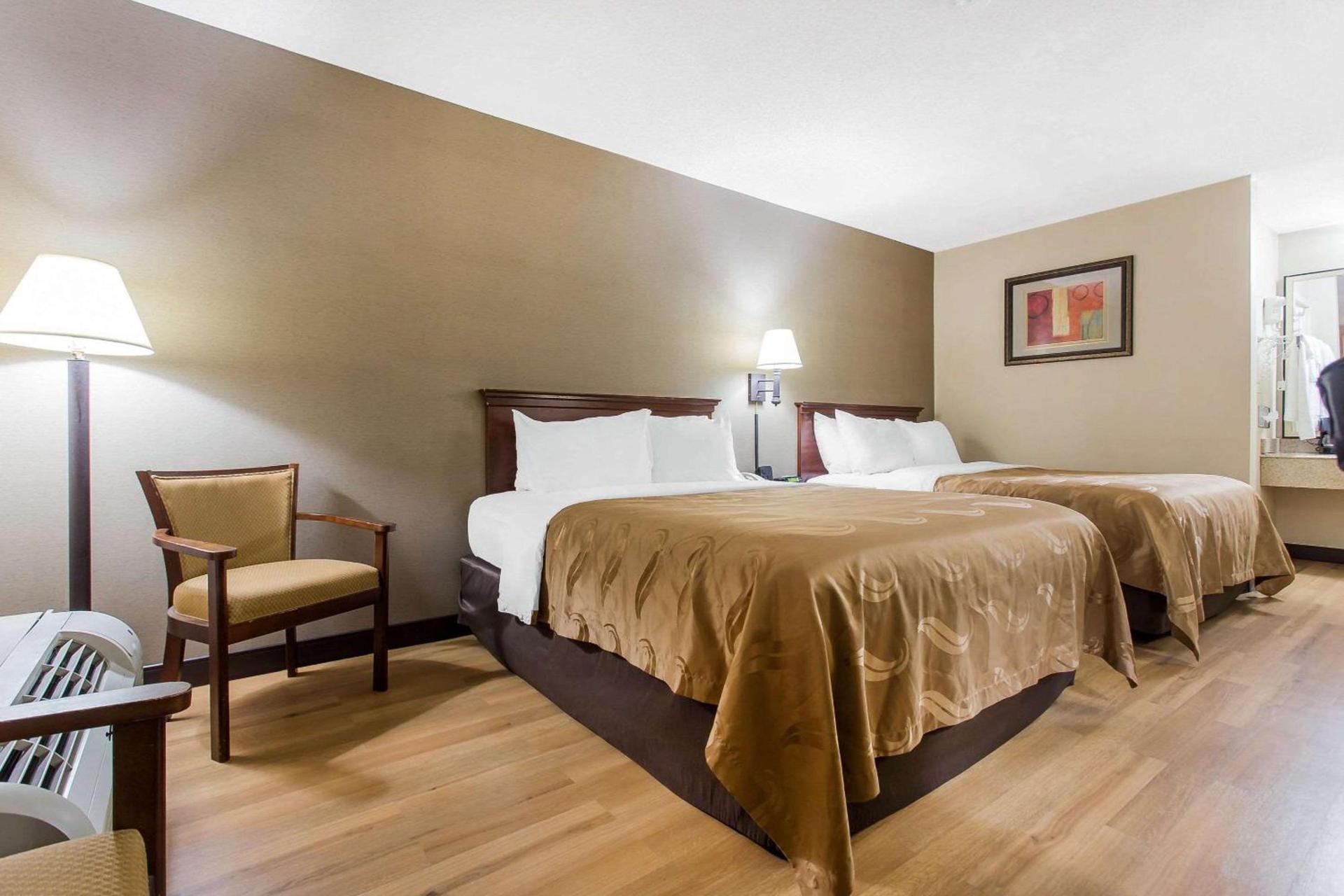 Quality Inn Mount Airy Mayberry photo 21