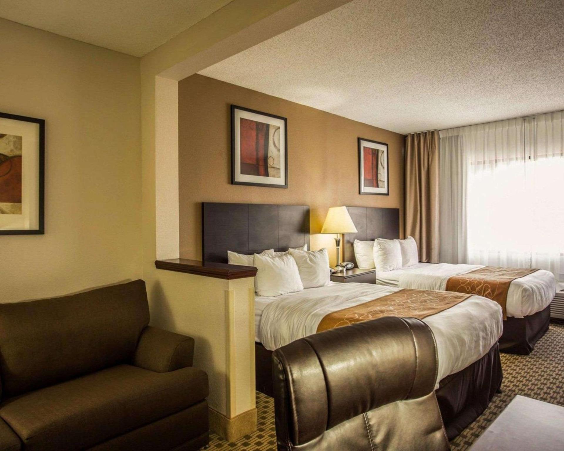 Comfort Suites Lumberton North photo 7